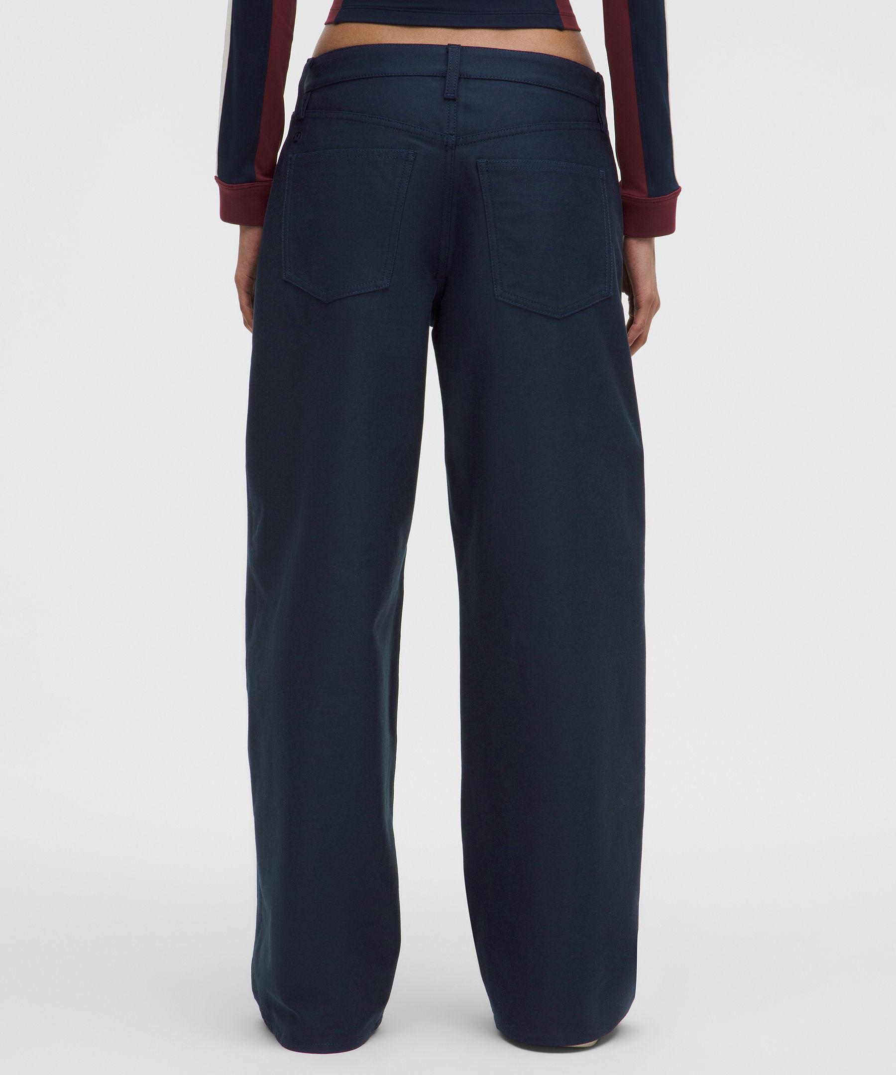 EasyFive Low-Rise Classic Wide-Leg Pant