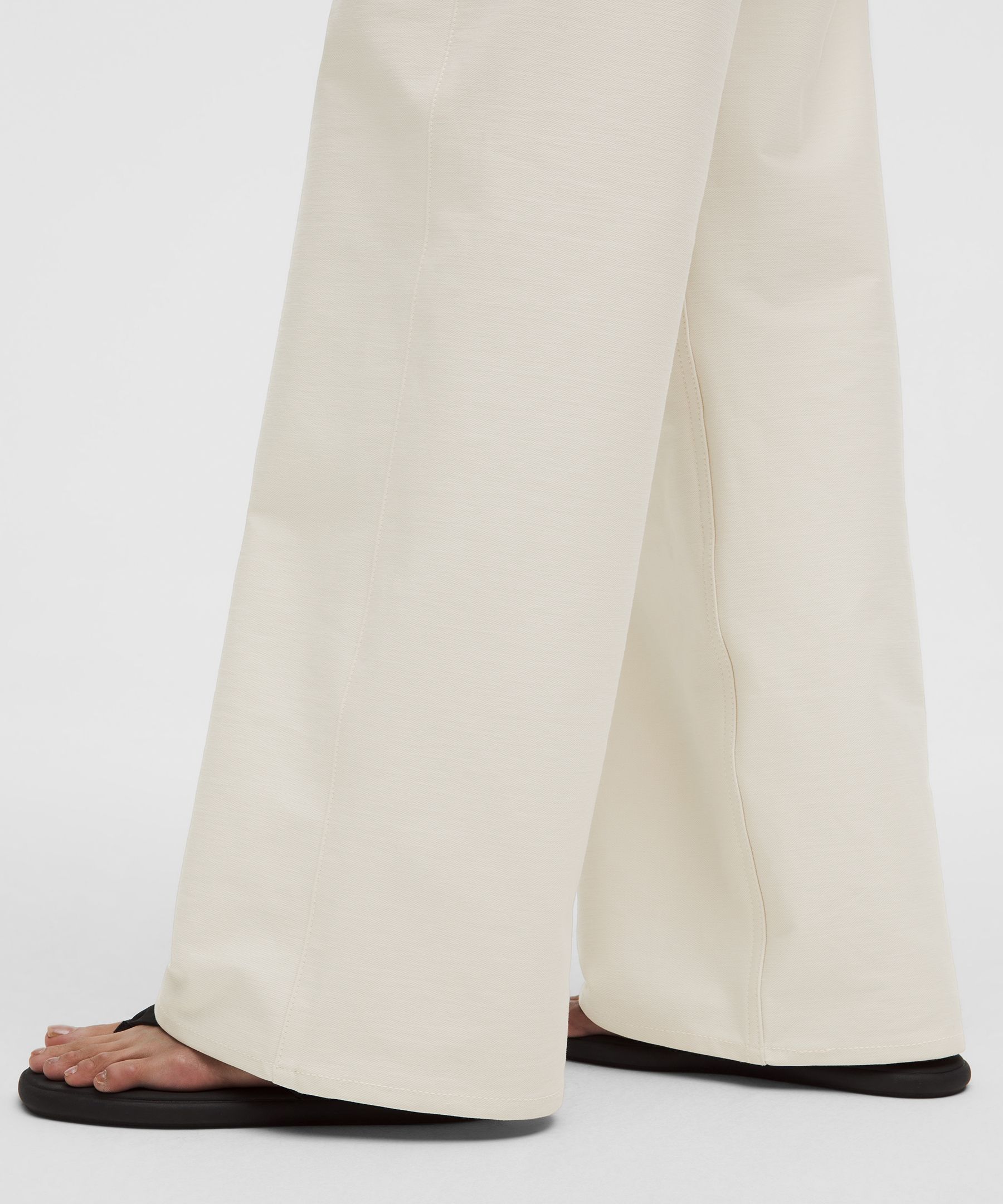 EasyFive Low-Rise Classic Wide-Leg Pant *Tall