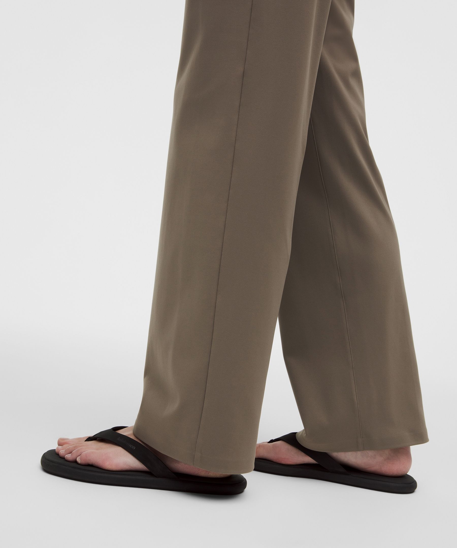 Daydrift High-Rise Straight-Leg Trouser *Asia Fit