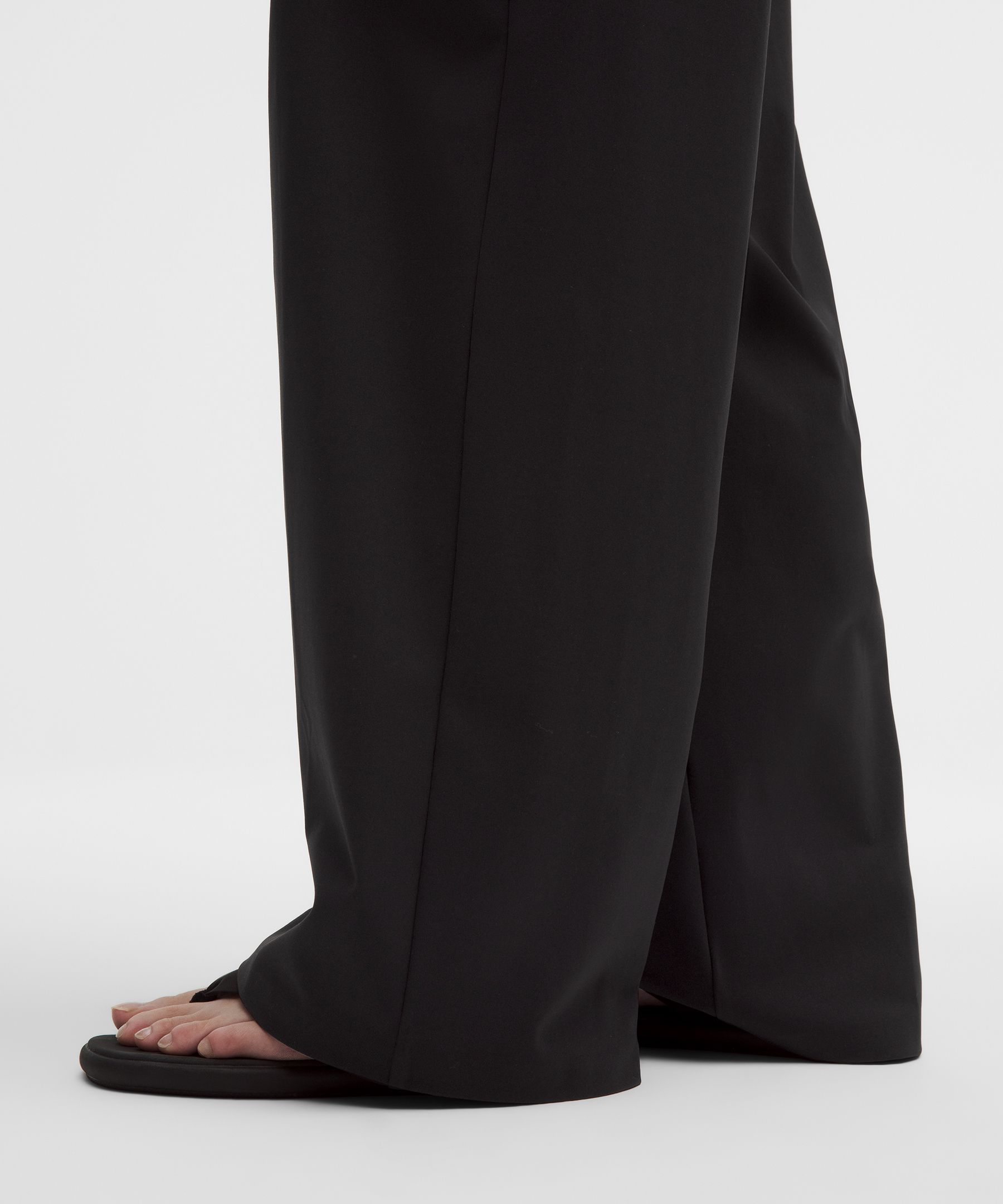 Daydrift High-Rise Wide-Leg Trouser *Asia Fit
