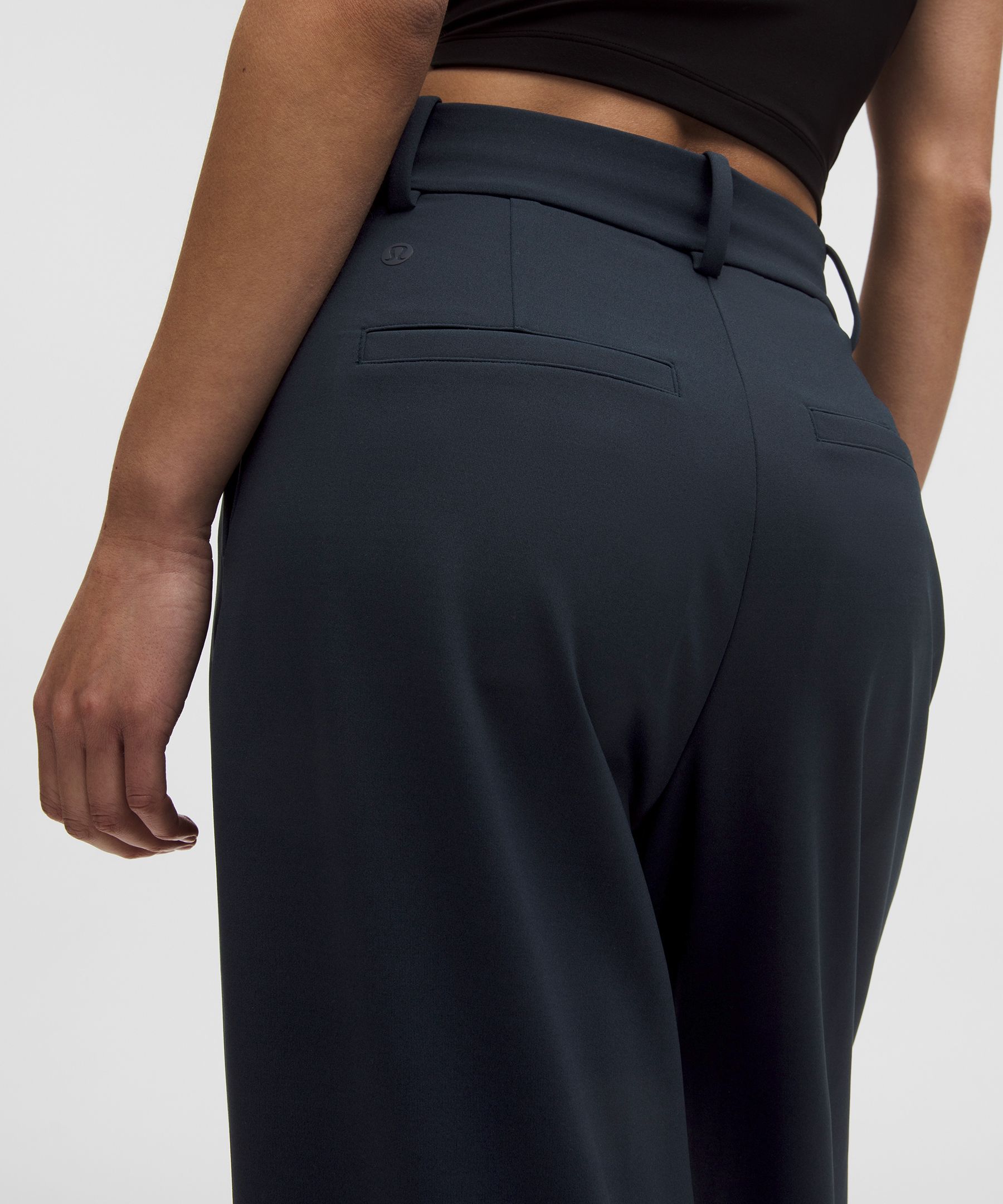 Daydrift High-Rise Wide-Leg Trouser *Asia Fit