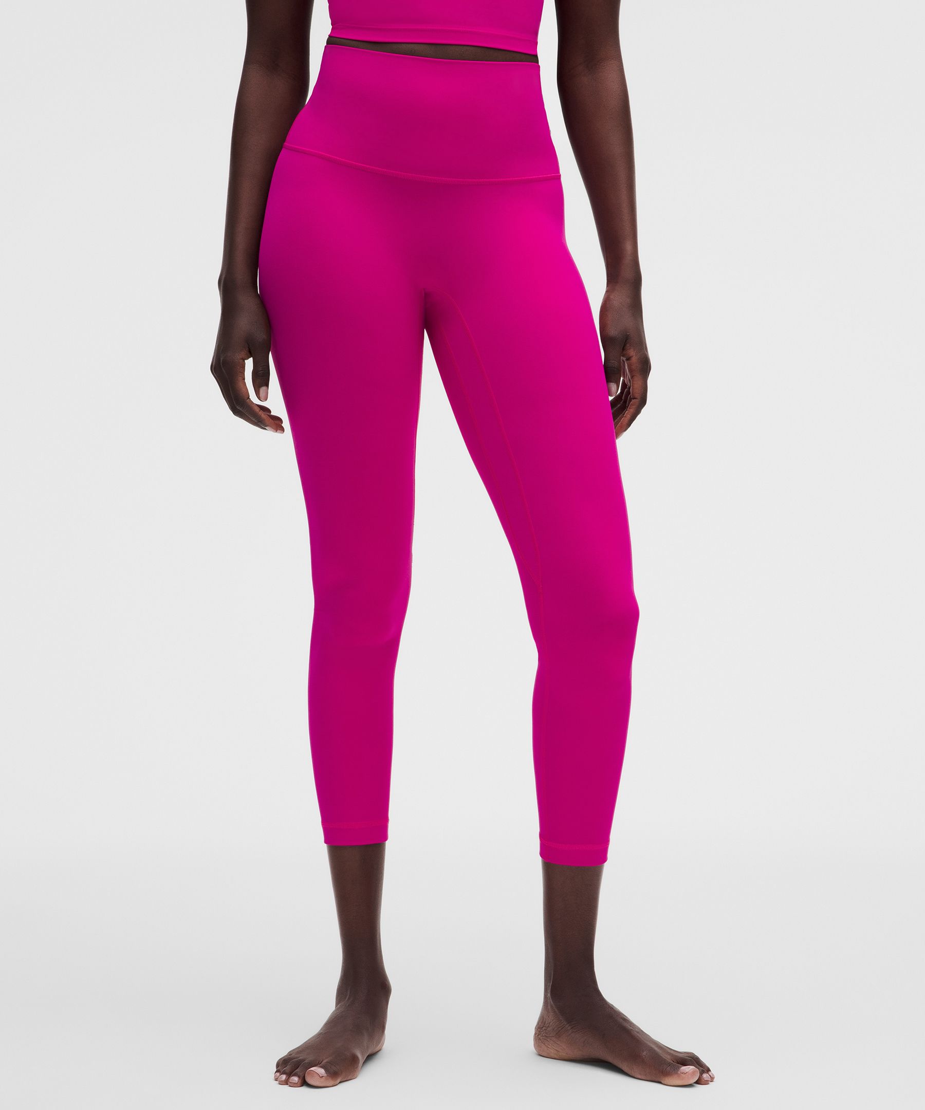 Pantal&oacute;n lululemon Align No Line&trade; tiro alto 25"