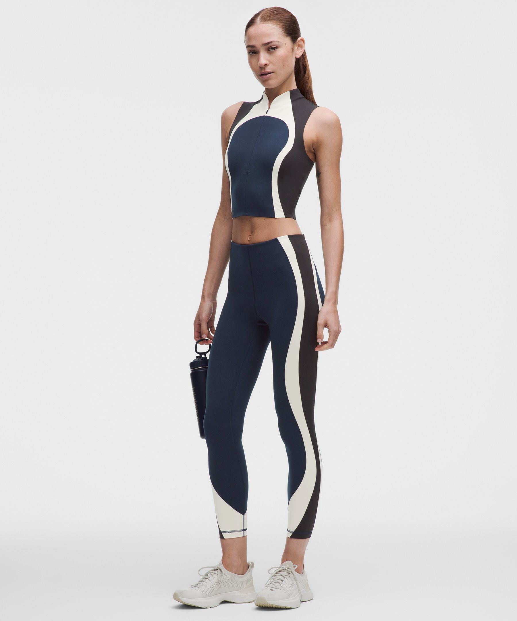 lululemon Leggings | Women's Ultralu Panelled High-Rise Tight 25" | Size 4 | Blue,Multi