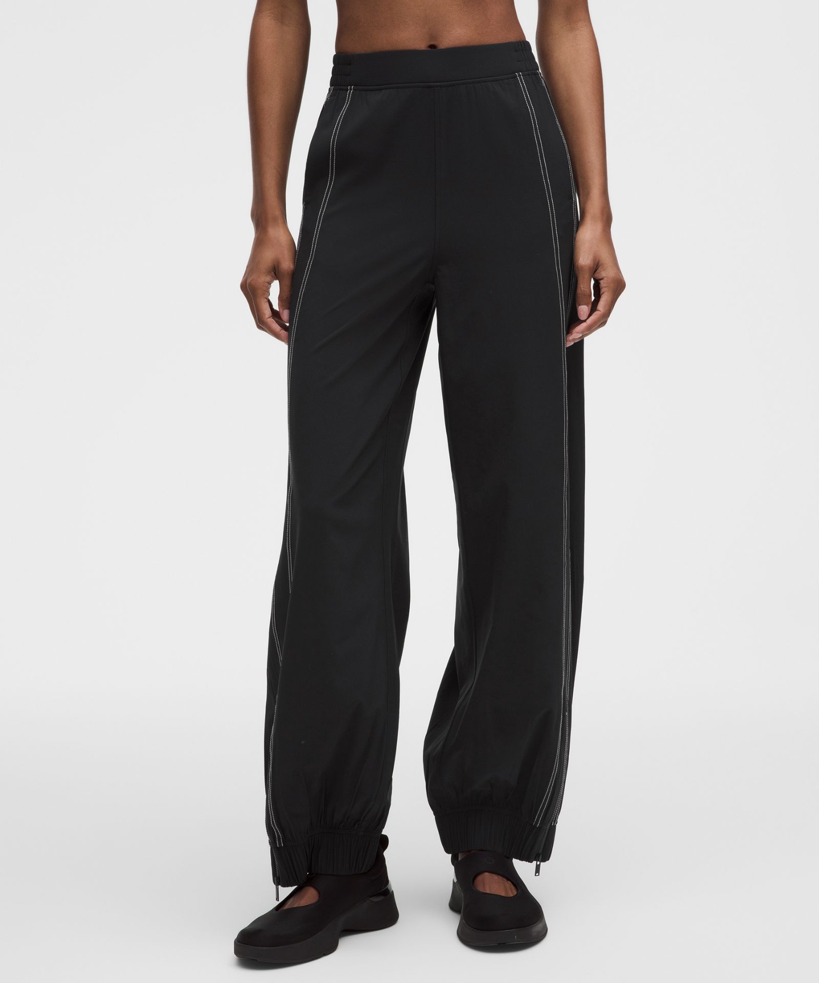 Женские джоггеры Lululemon Define High-Rise Swift — фото 2