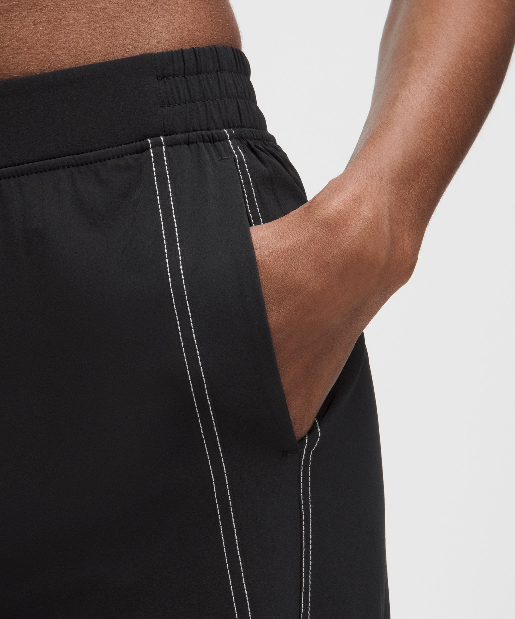 Define High-Rise Swift Jogger *Regular