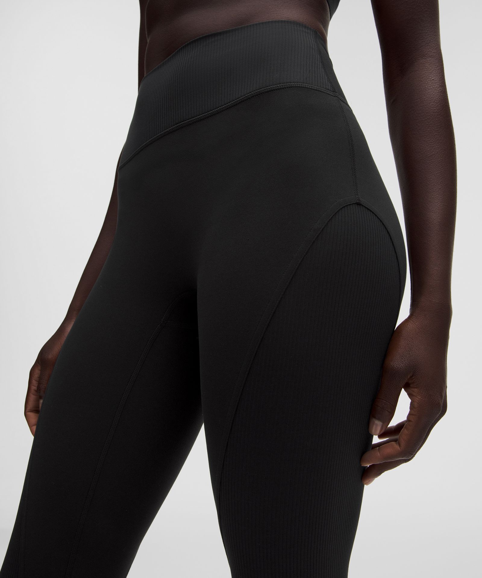 Женские легинсы Lululemon Nulu and Mesh No Line High-Rise — фото 6