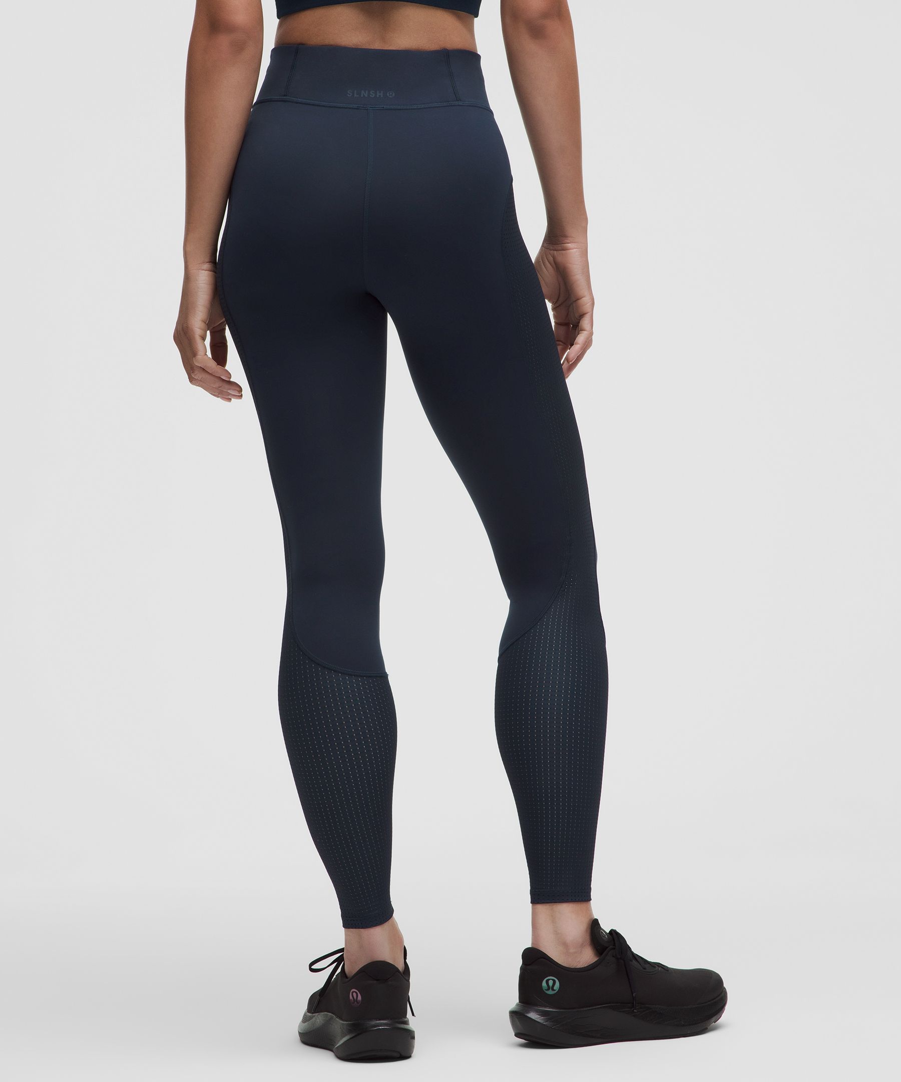 Legging taille haute avec empi&egrave;cements en maille 71&nbsp;cm *Collection SLNSH