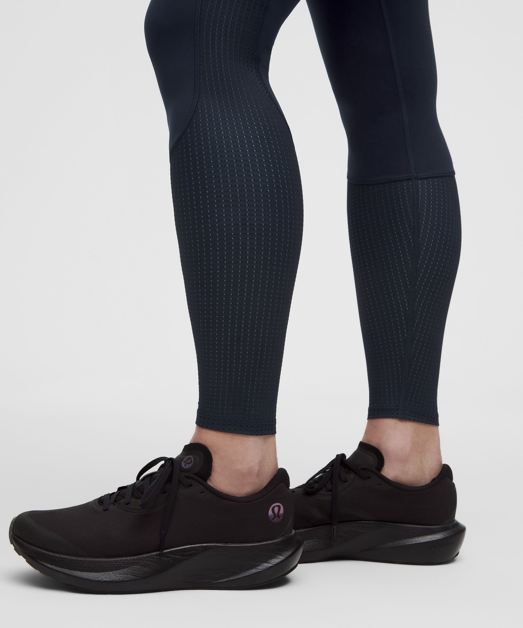 Legging taille haute avec empi&egrave;cements en maille 71&nbsp;cm *Collection SLNSH