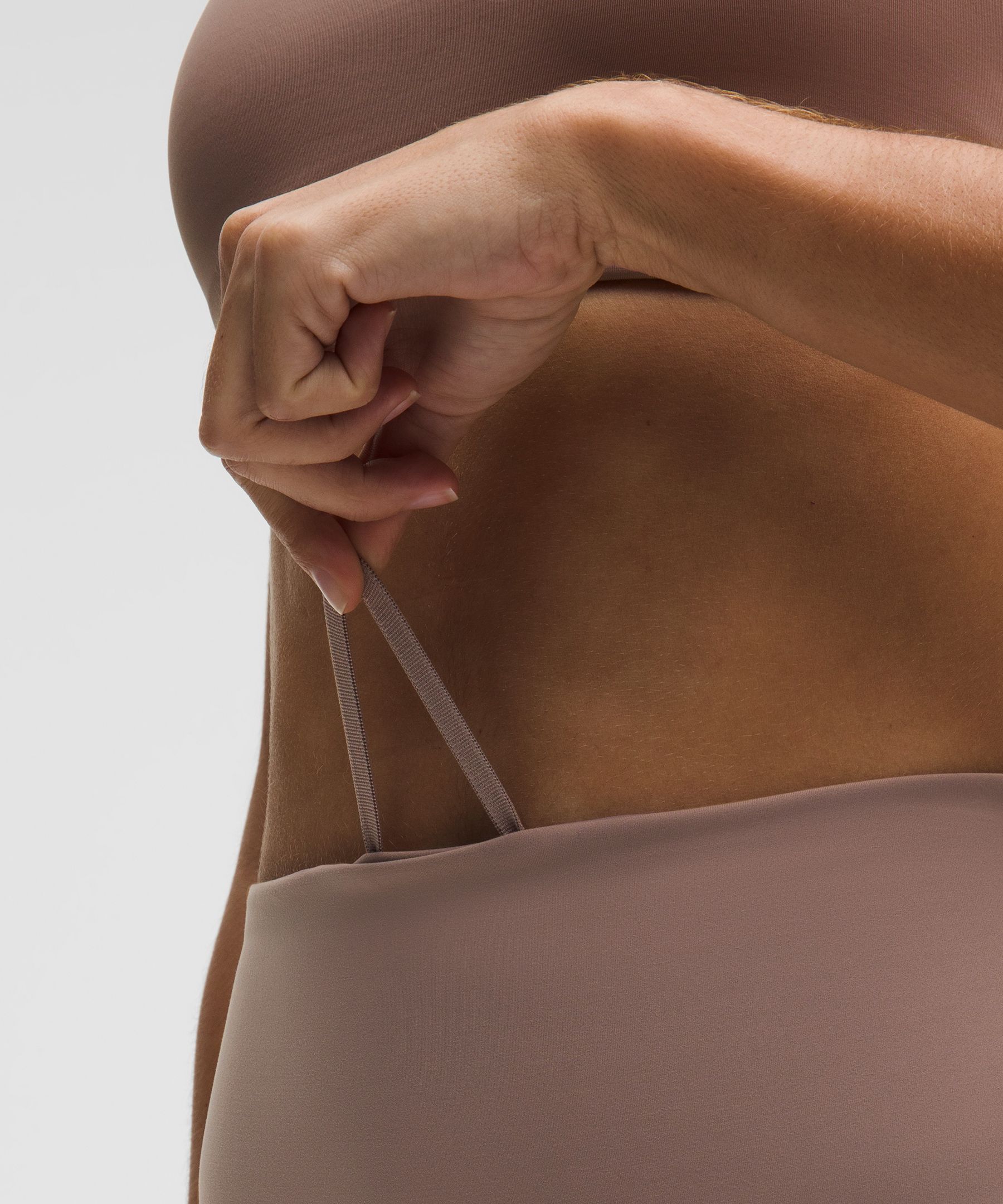 Wunder Train No Line High-Rise Tight 28"