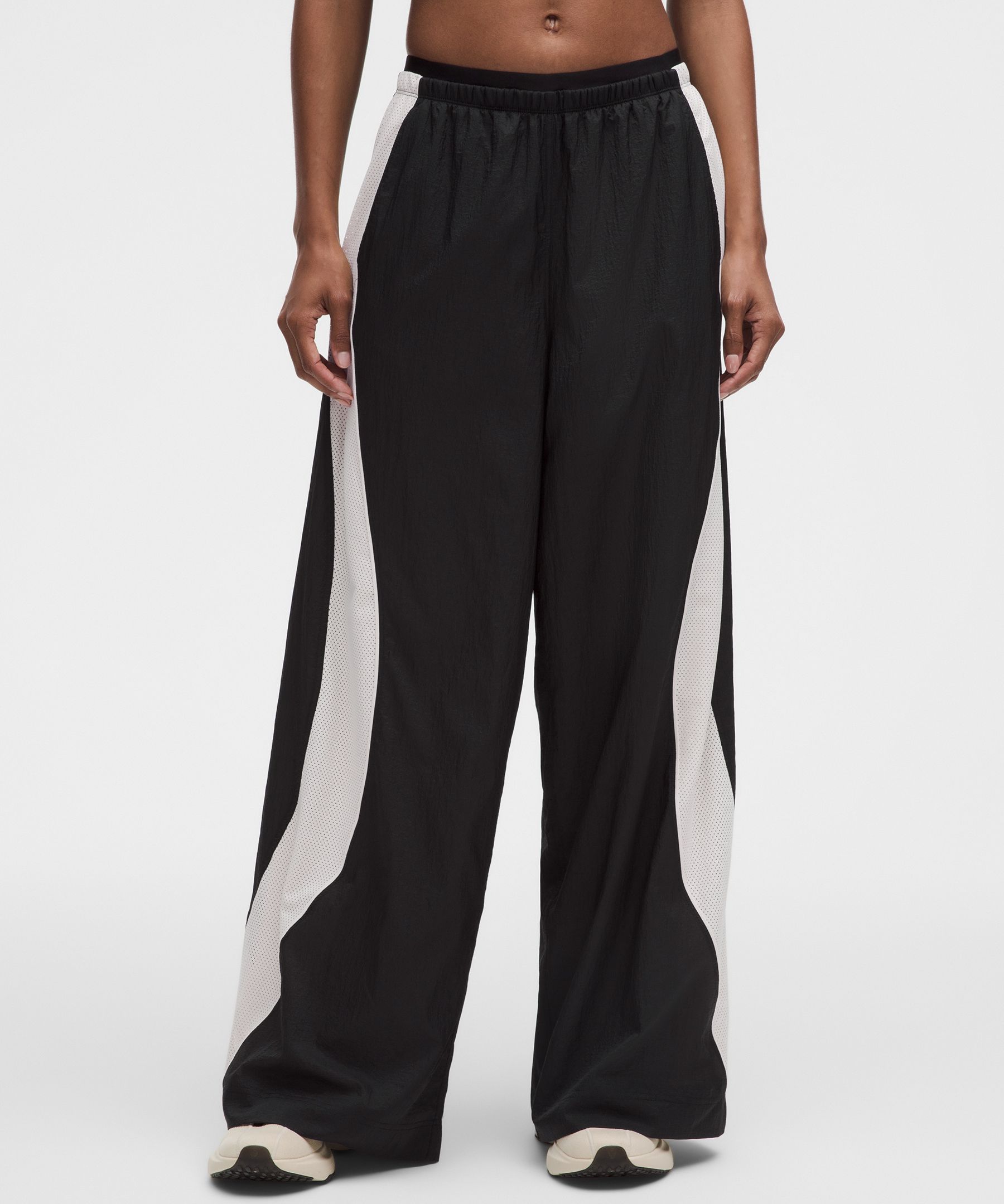 License to Train Textured Nylon Mid-Rise Pant