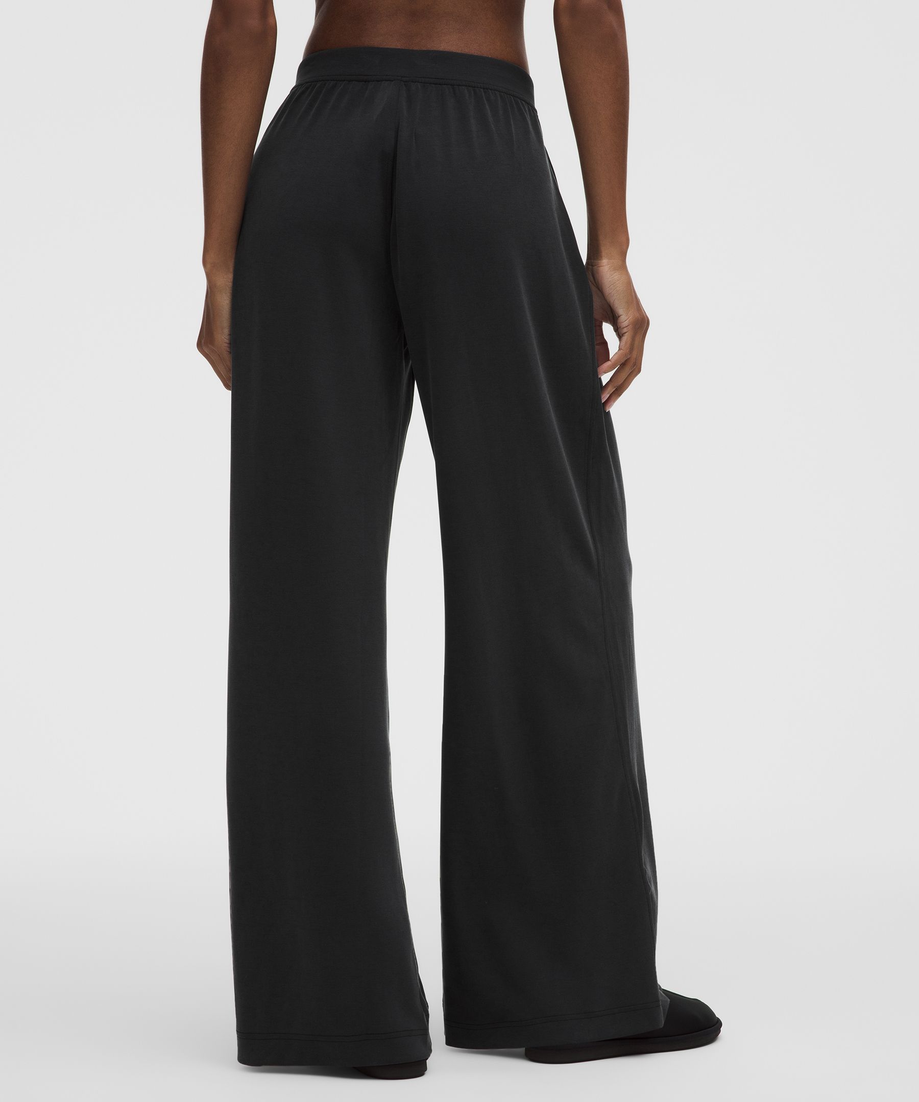 Lightweight Softstreme Mid-Rise Pant *Regular