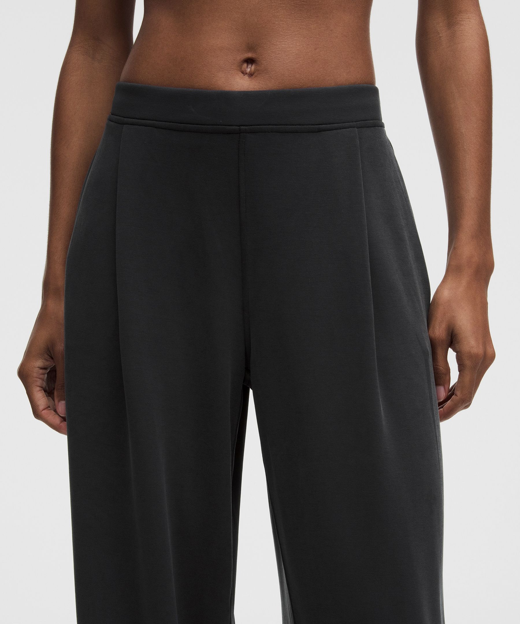 Lightweight Softstreme Mid-Rise Pant *Regular