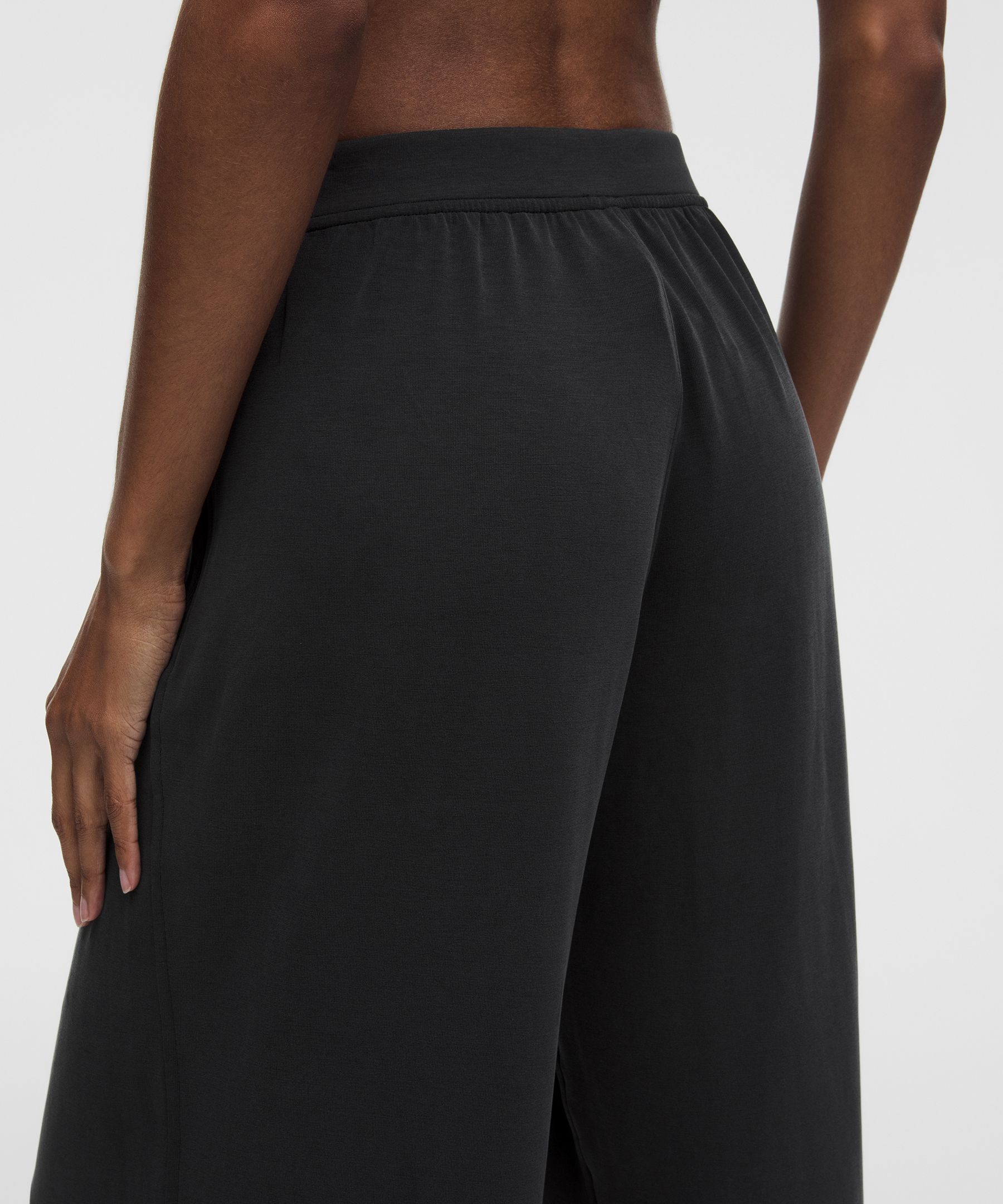 Lightweight Softstreme Mid-Rise Pant *Regular