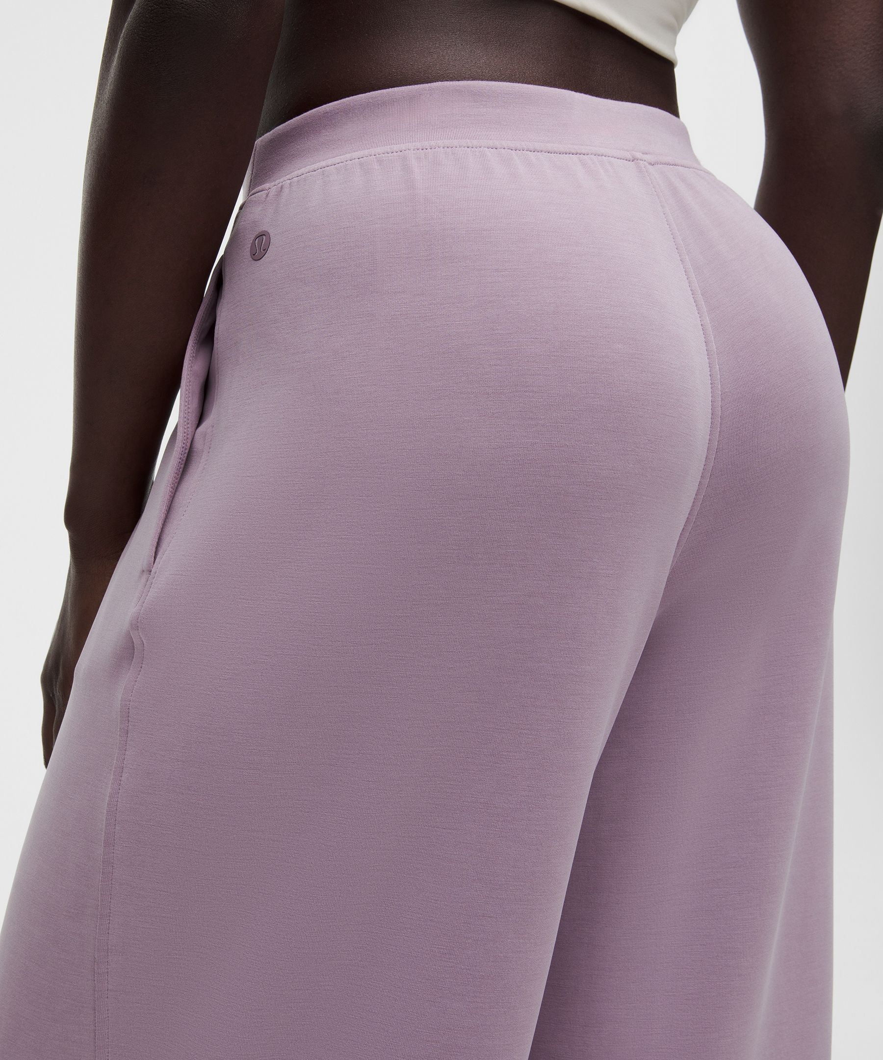 Lightweight Softstreme Mid-Rise Pant *Regular