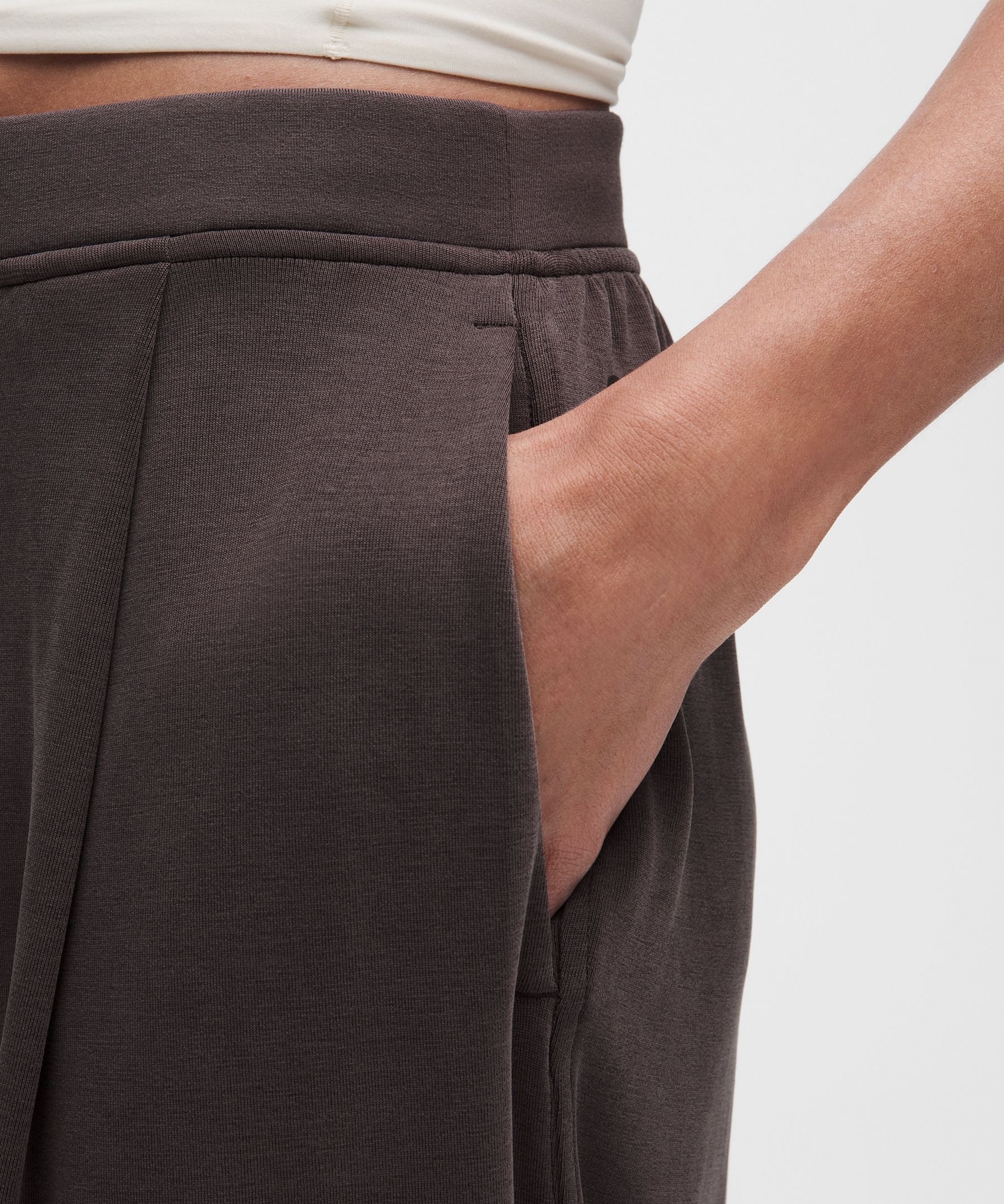 Lightweight Softstreme Mid-Rise Pant *Regular