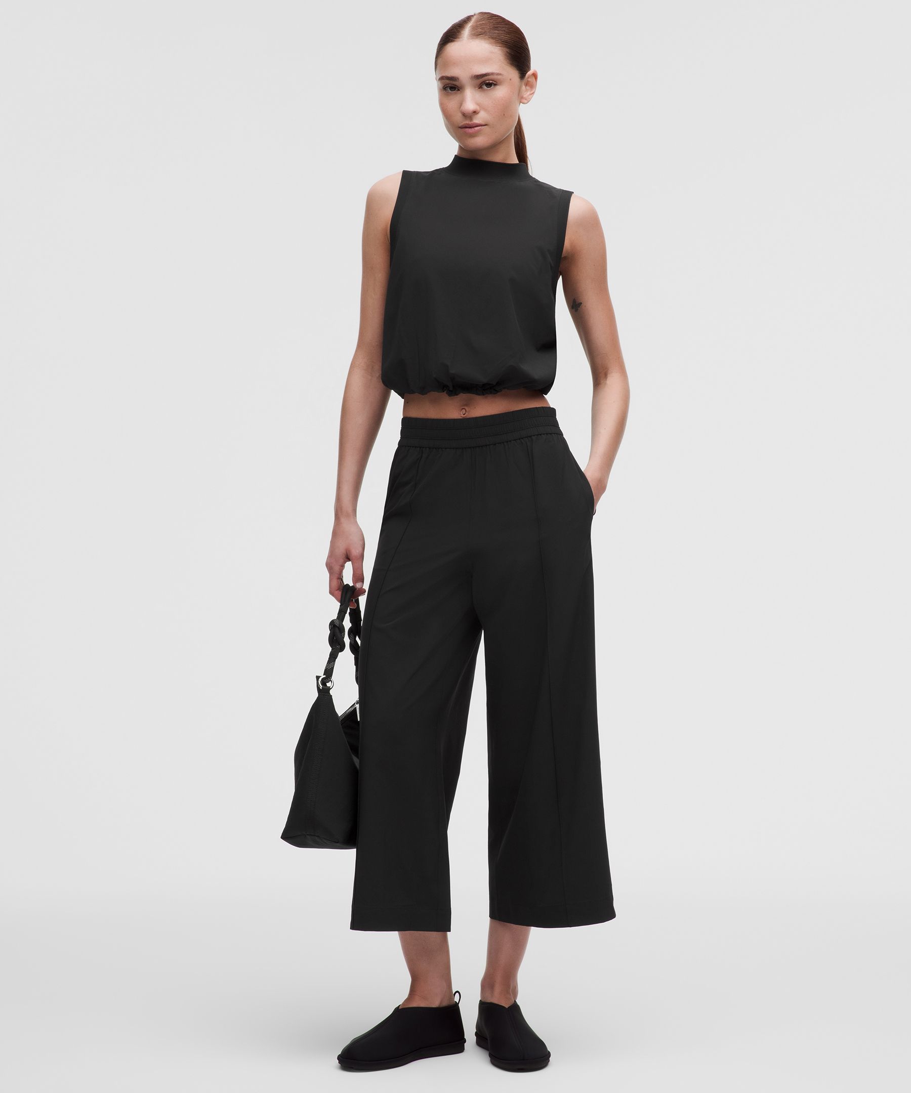 Breezily Mid-Rise Cropped Pant