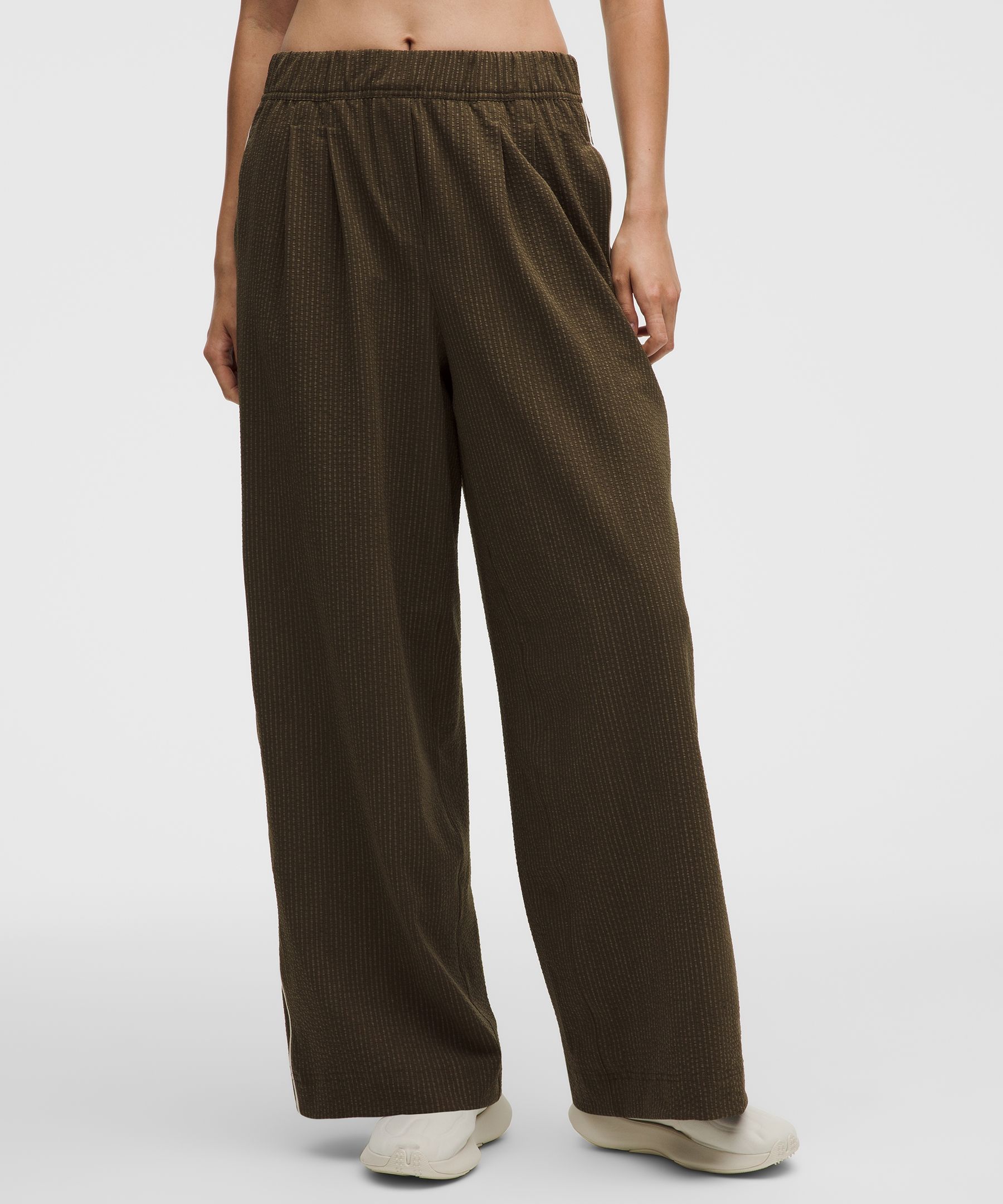 Pantalon plissé taille haute en crépon de coton WovenAir™