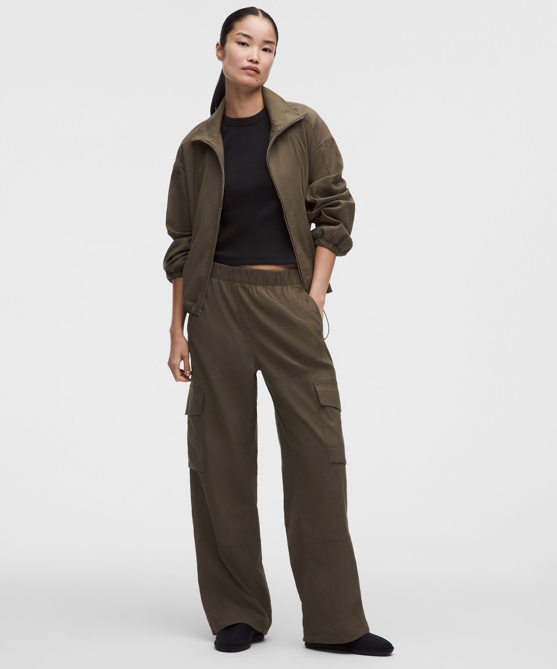 LuluLinen Mid-Rise Cargo Pant