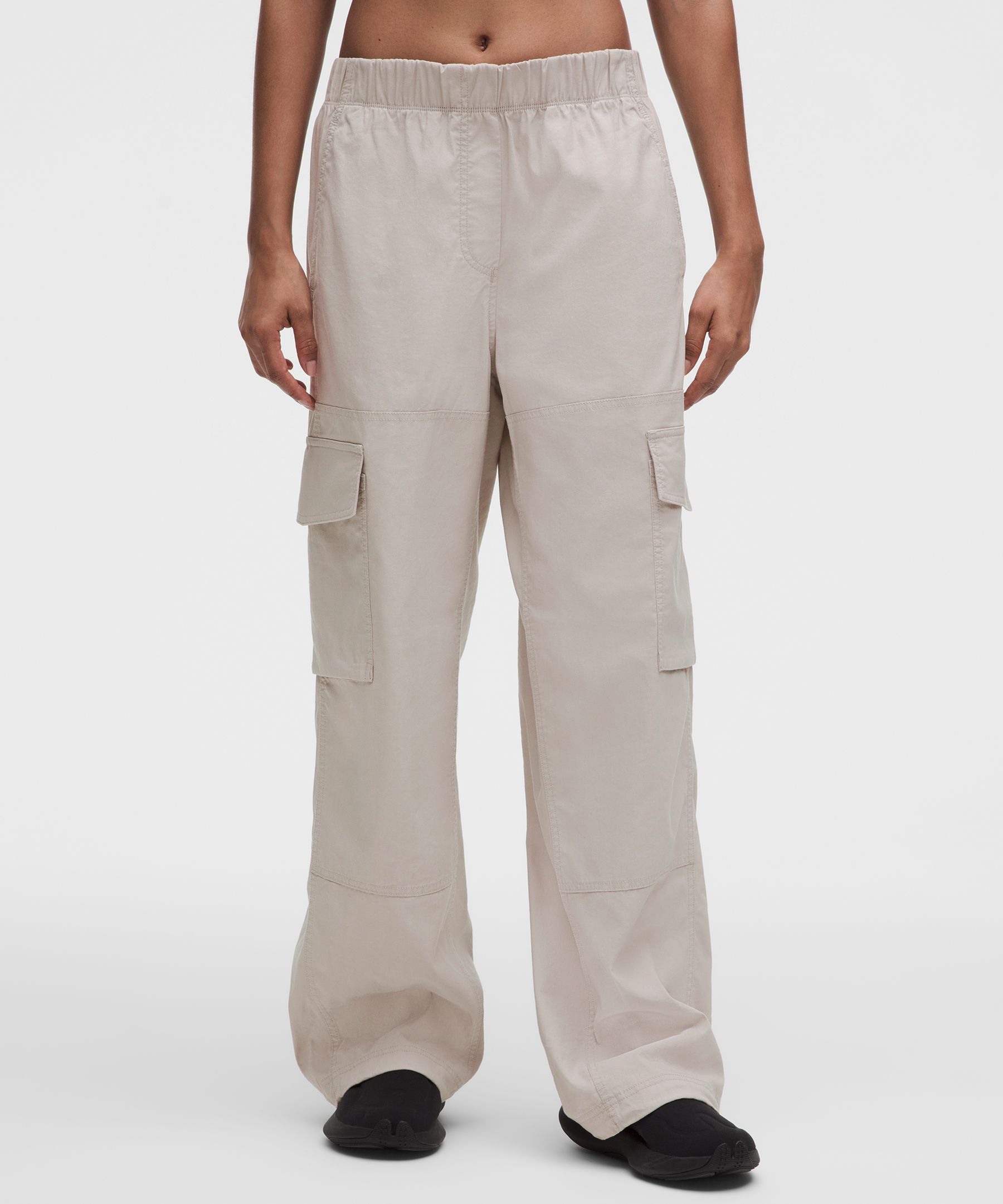 Pantal&oacute;n cargo de LuluLinen y tiro medio