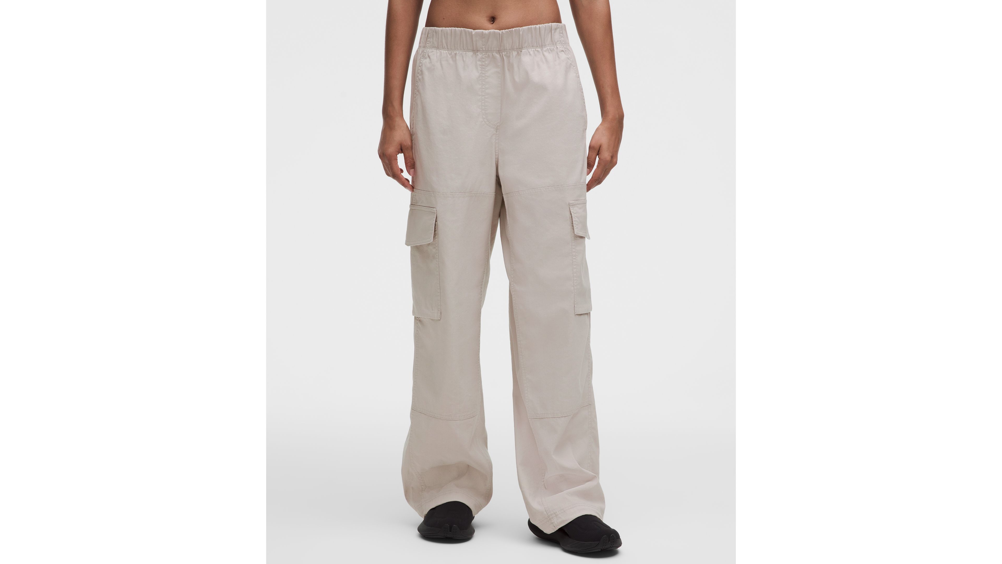 LuluLinen Mid-Rise Cargo Pant