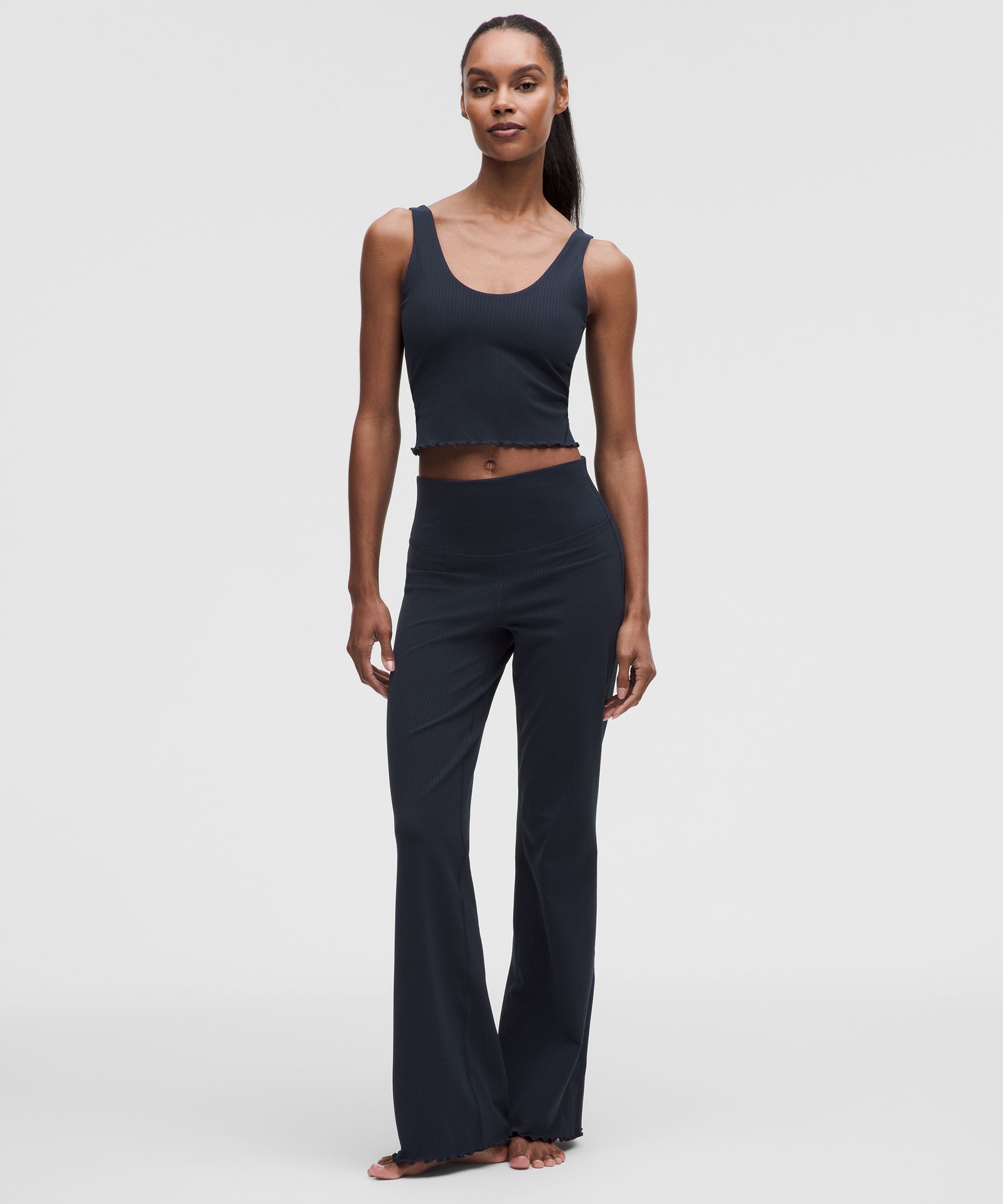 Legging lululemon Align&trade; &eacute;vas&eacute; taille haute ourlet ondul&eacute;