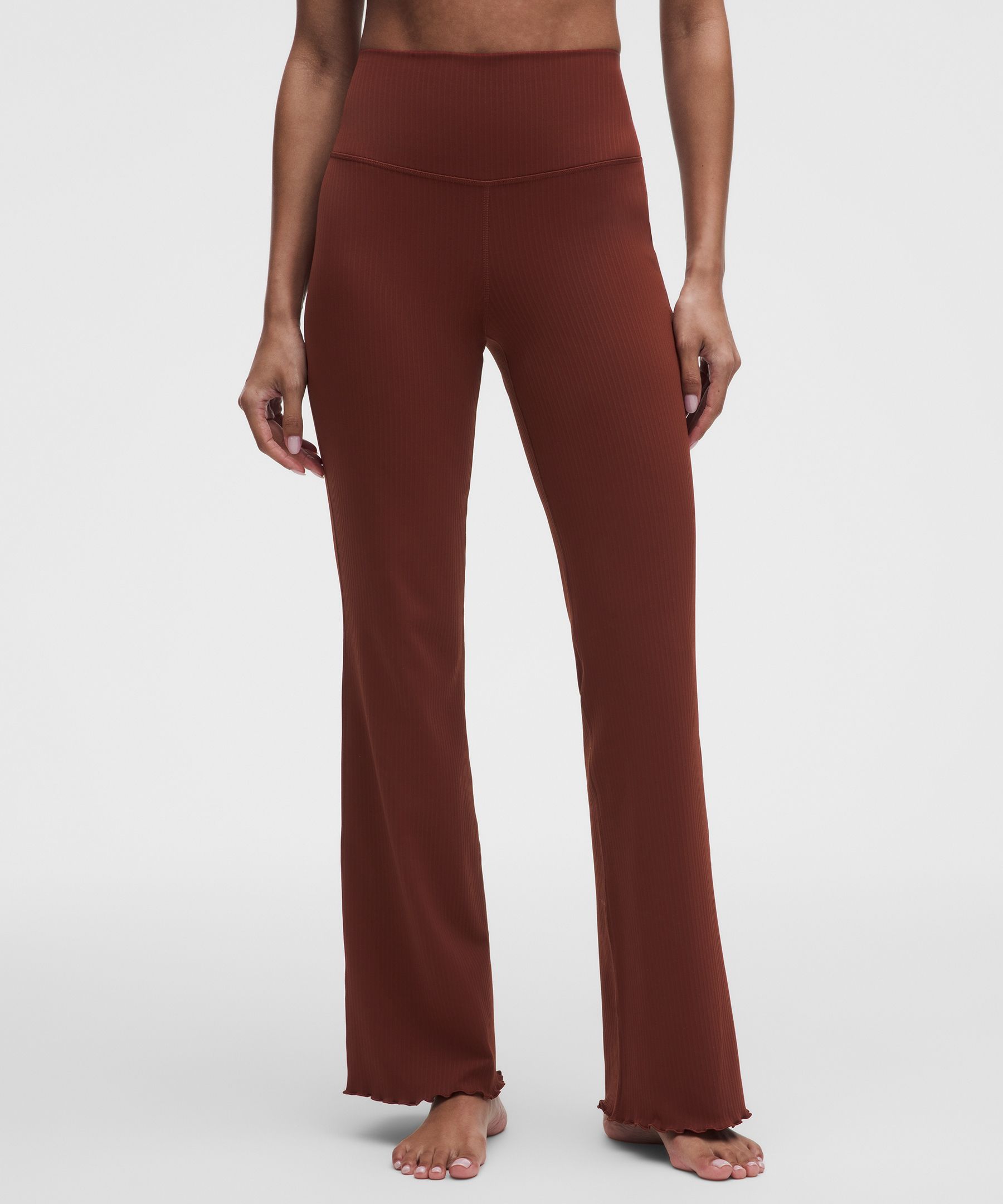 lululemon Align&trade; Hose mit hohem Bund, ausgestelltem Bein und gewelltem Saum