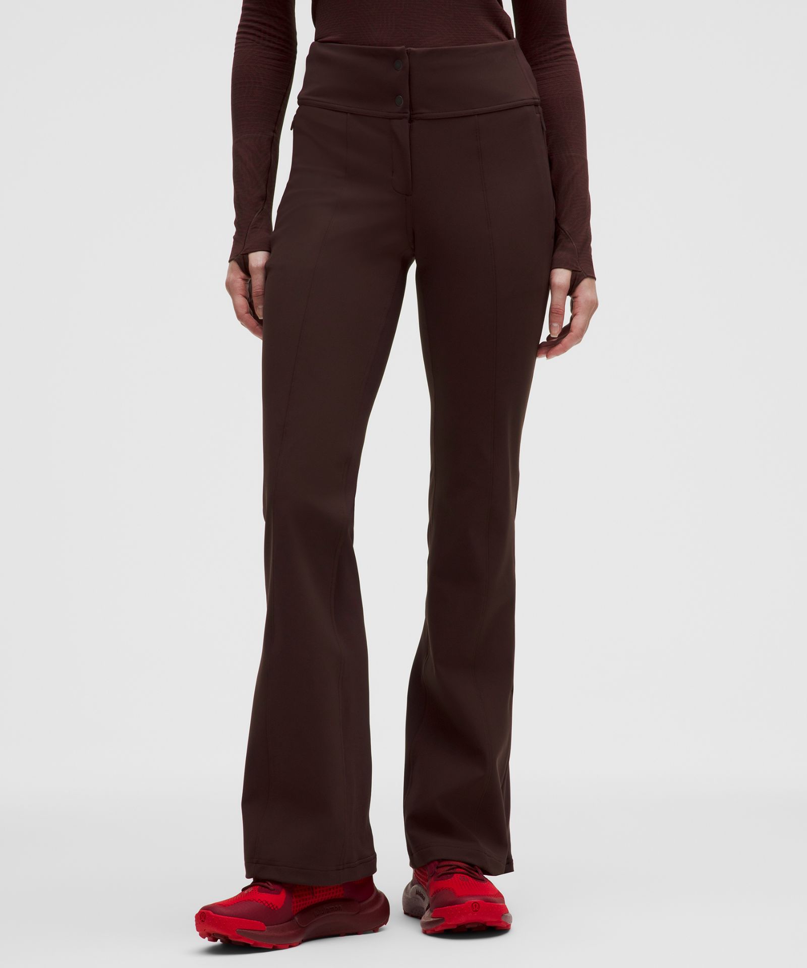 Lululemon Team Canada Cold Weather Flared Pant Short *COC Logo — фото 2