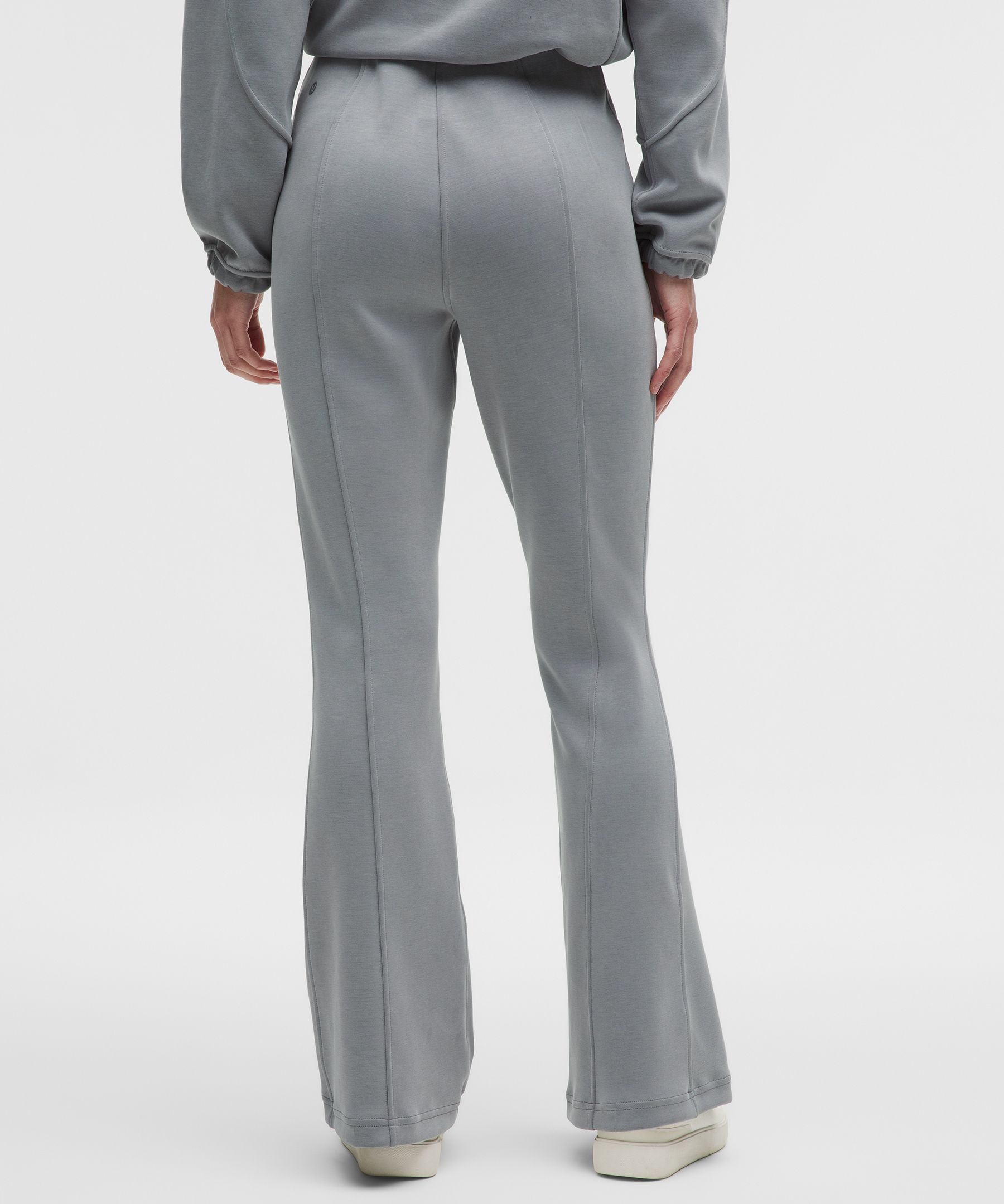 起毛加工Softstreme ミッドライズ ワイドレッグパンツ *アジアフィット