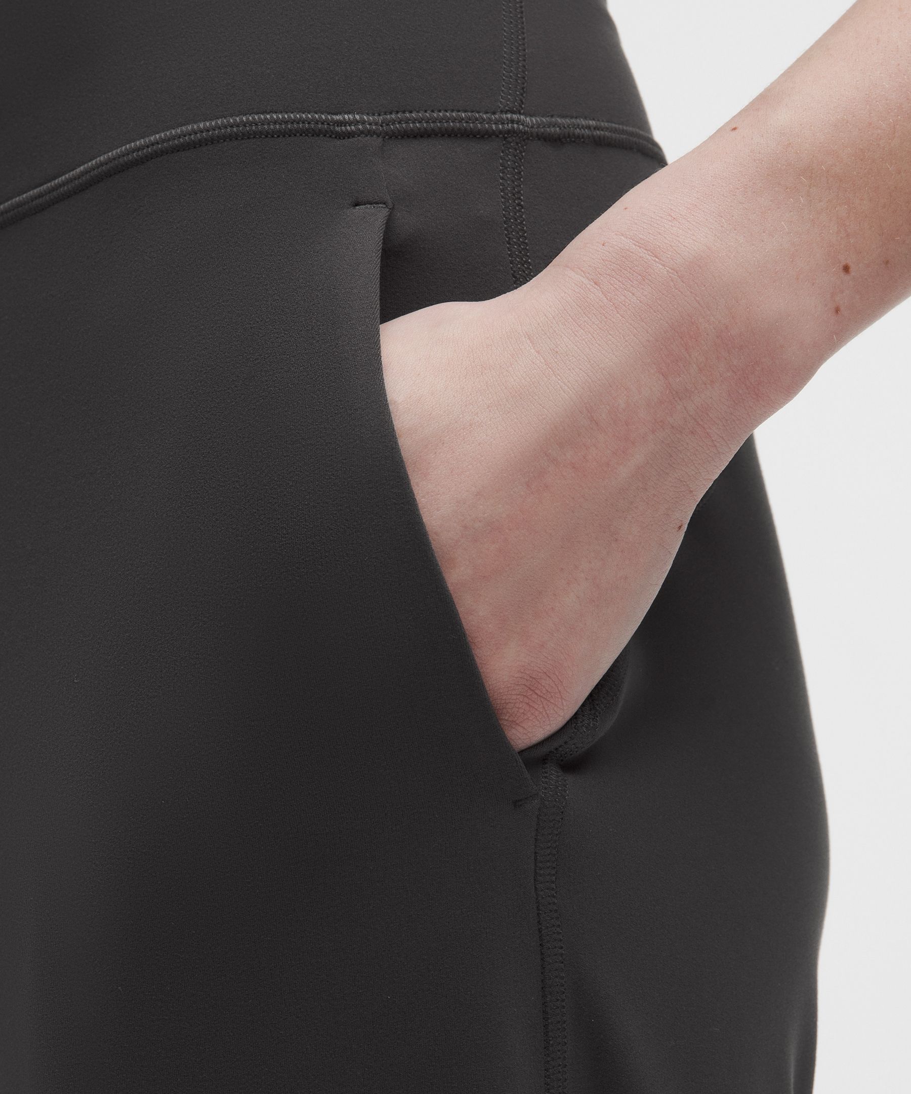 Groove High-Rise Wide-Leg Pant *Regular