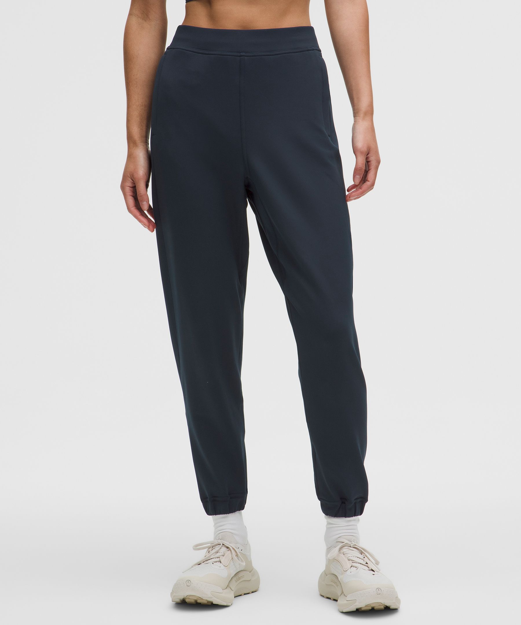 Adapted State サーマルハイライズジョガー *アジアフィット