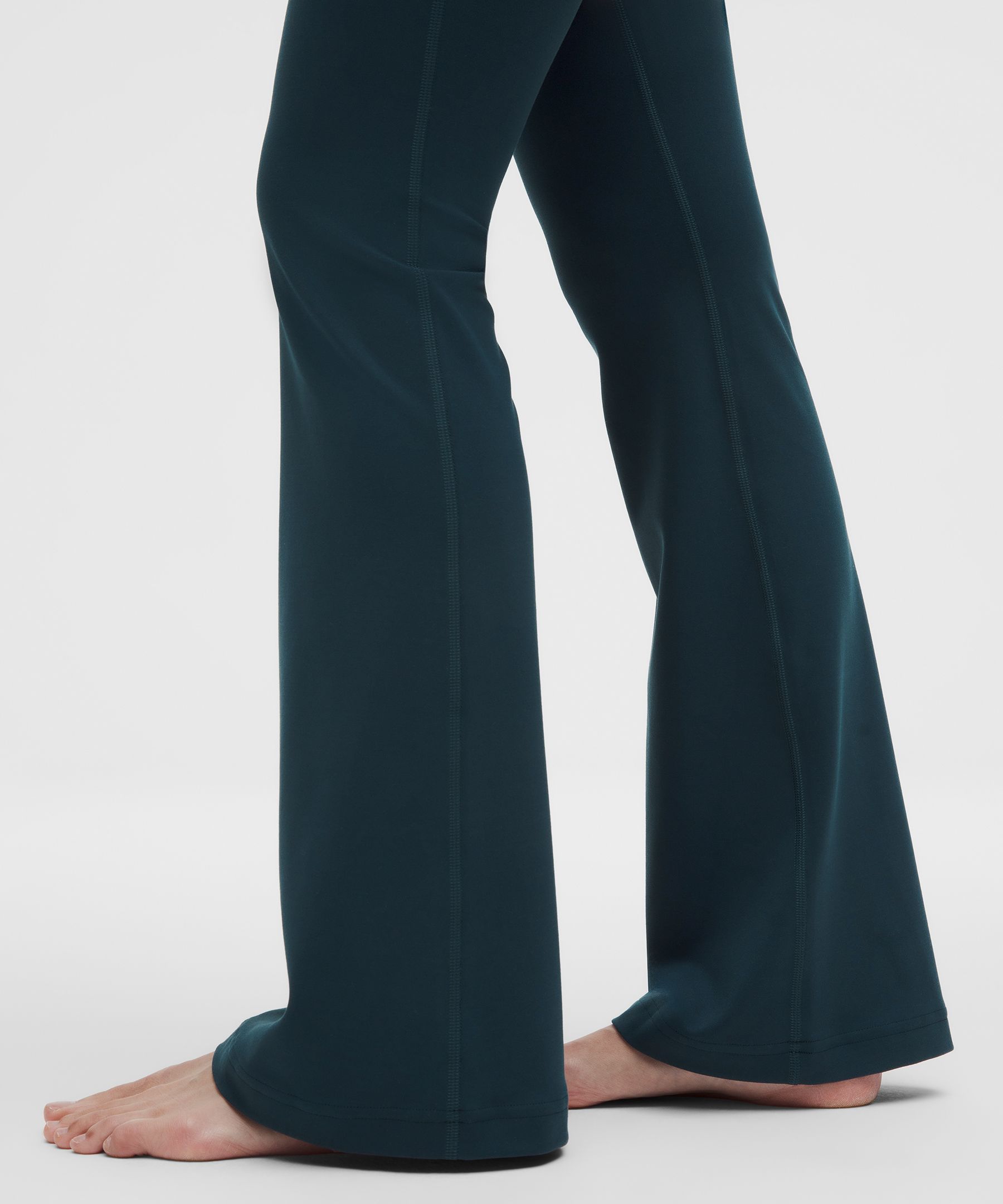 Groove High-Rise Flared Pant Warm *Asia Fit | lululemon Hong Kong SAR