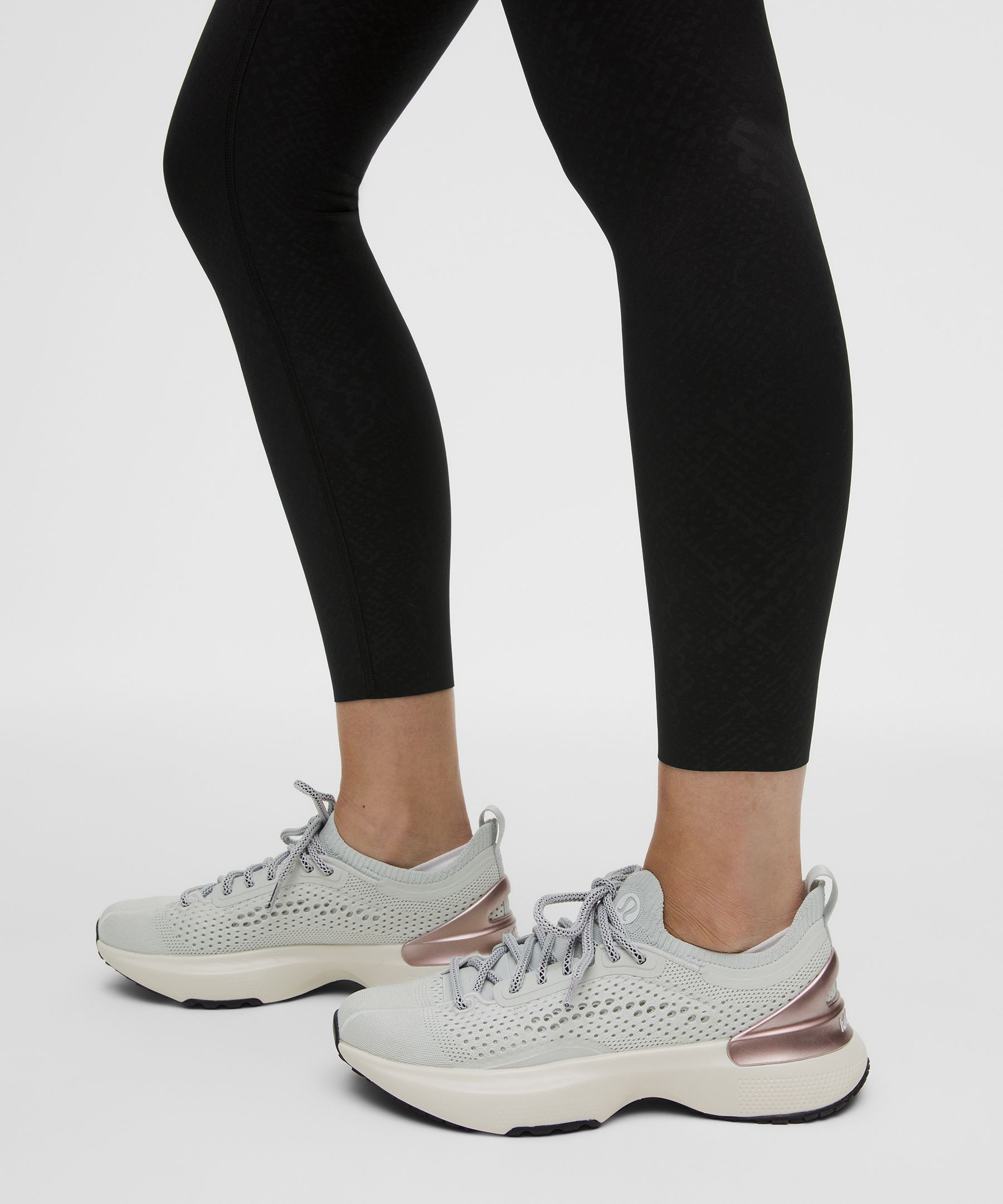 ルルレモン Glow Up™ スーパーハイライズタイツ 24インチ *アジア