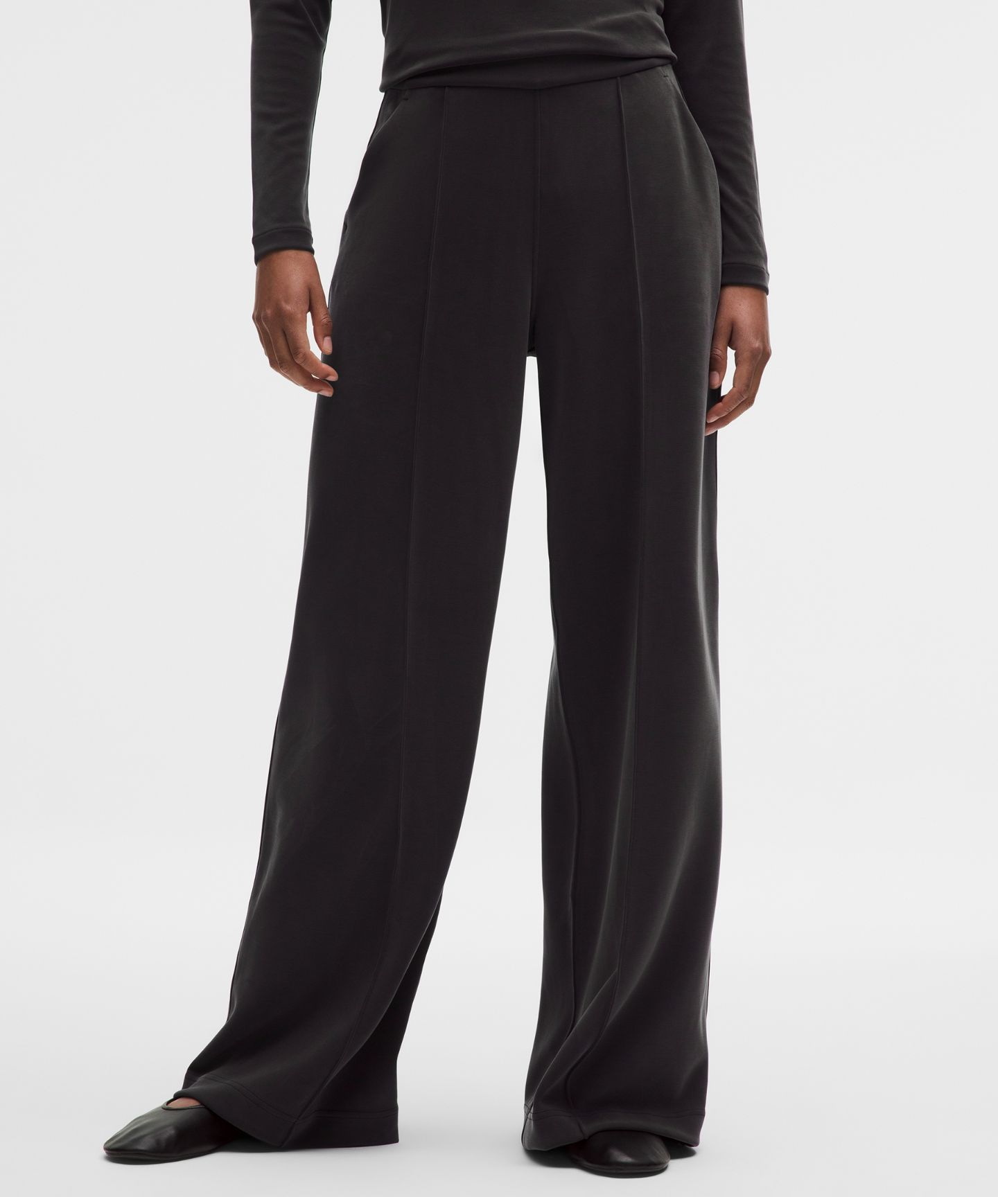 Женские широкие брюки Lululemon Softstreme Pintuck High-Rise, цвет: Чёрный — фото 2