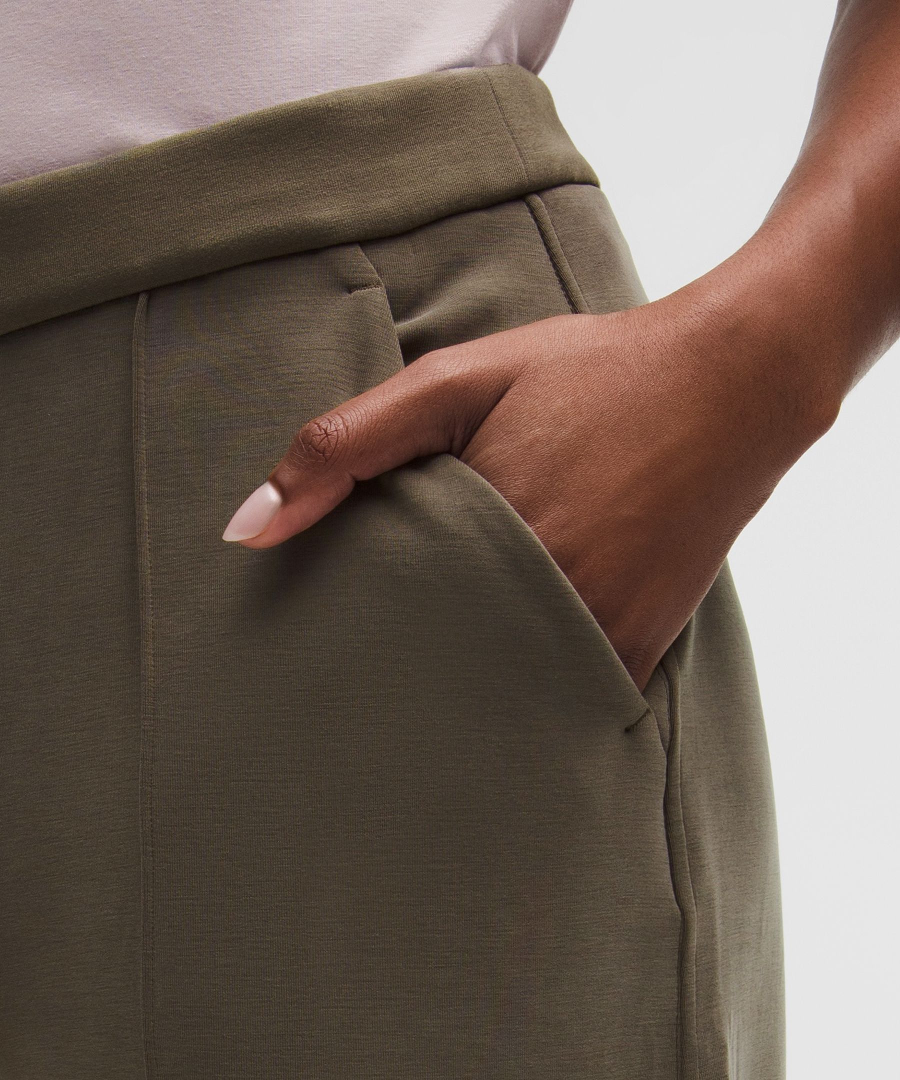 Softstreme Pintuck High-Rise Wide-Leg Pant *Regular