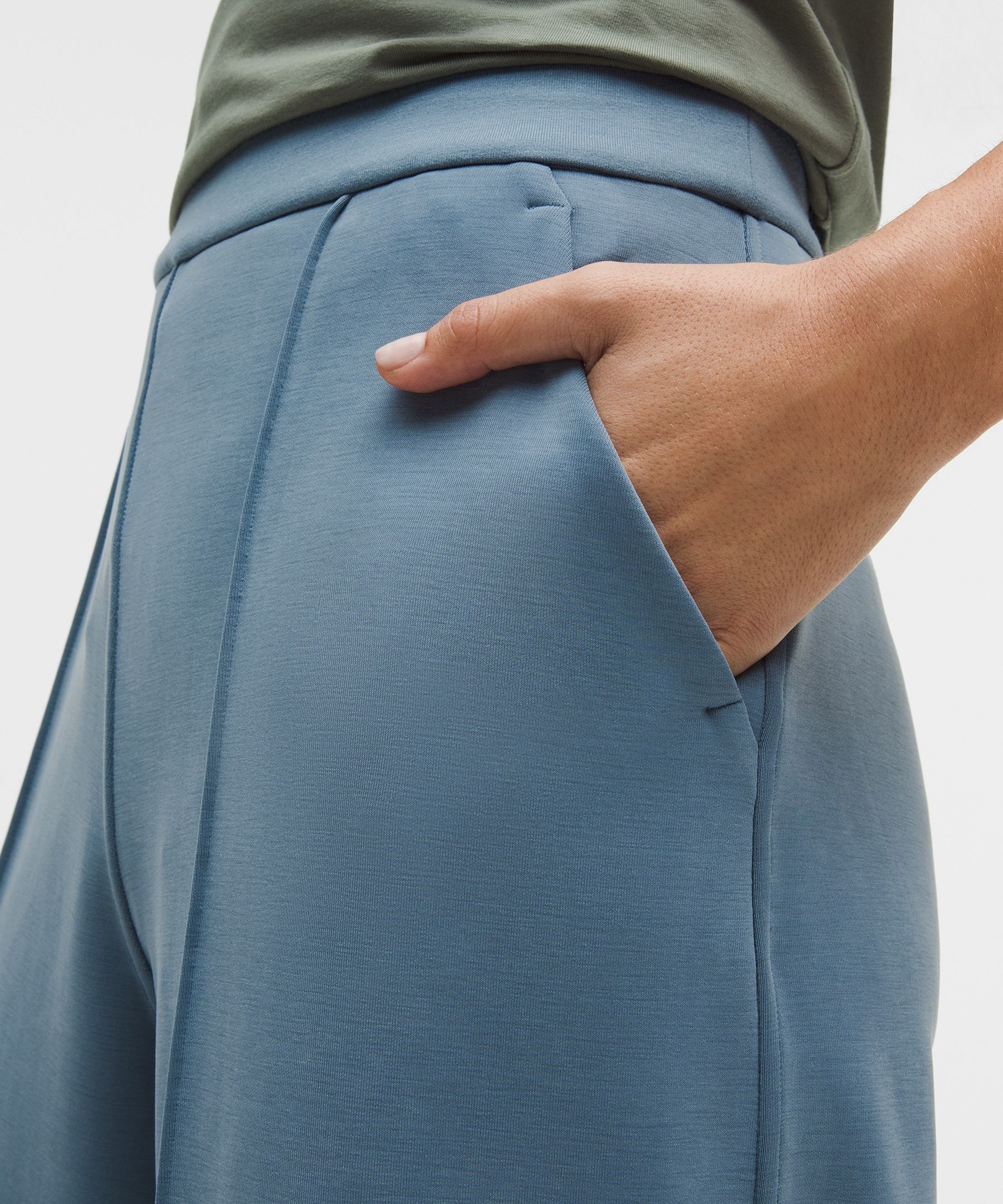 Softstreme Pintuck High-Rise Wide-Leg Pant