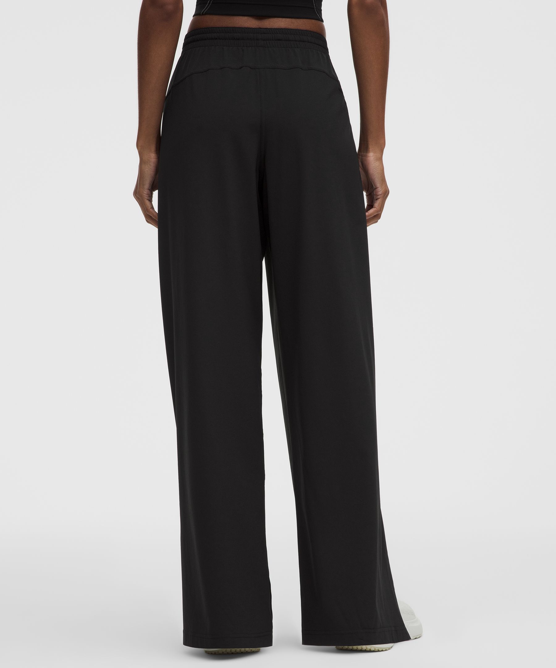 Court Rival Wide-Leg Track Pant Regular *Contrast Drawcord