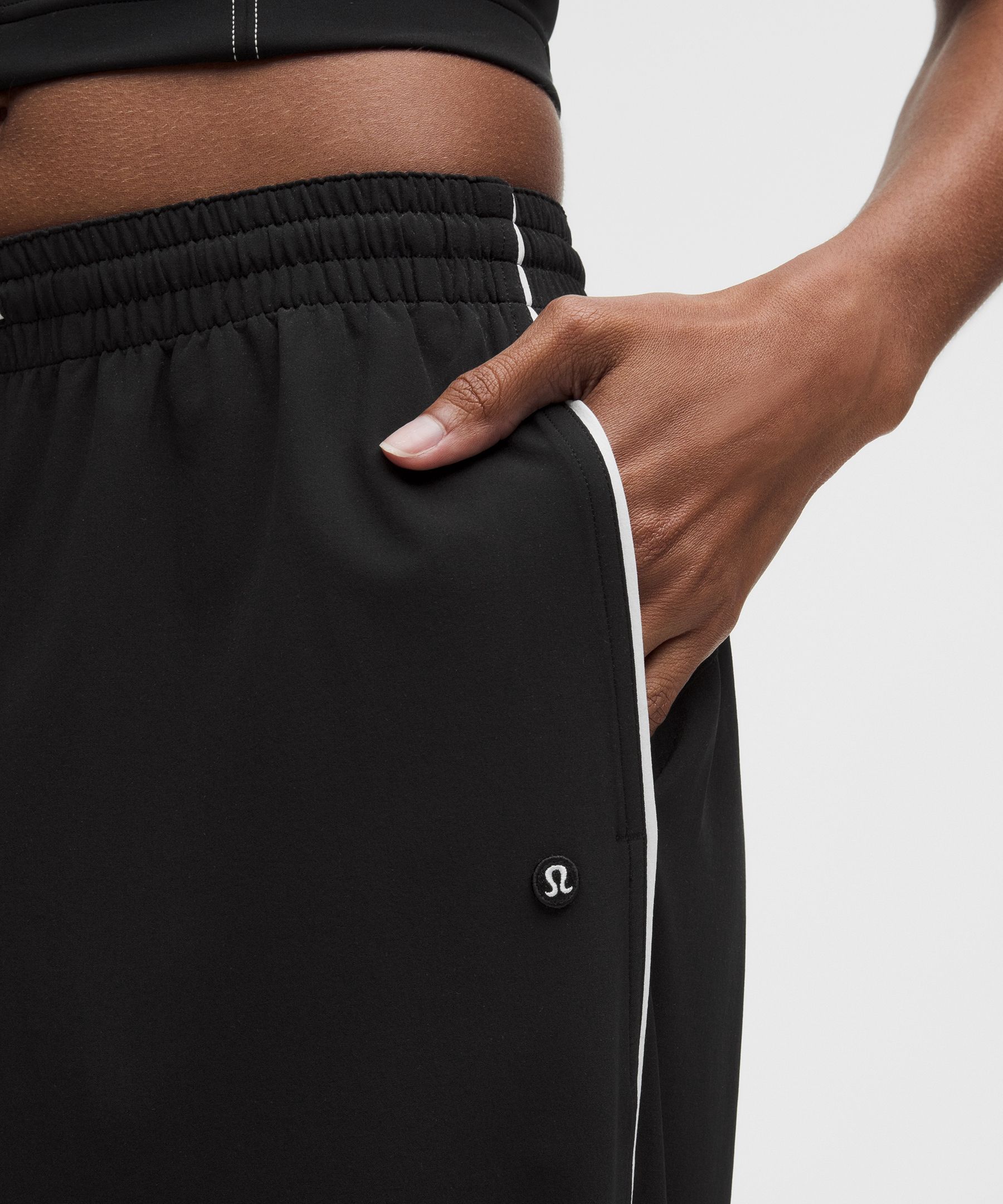 Court Rival Wide-Leg Track Pant Regular *Contrast Drawcord