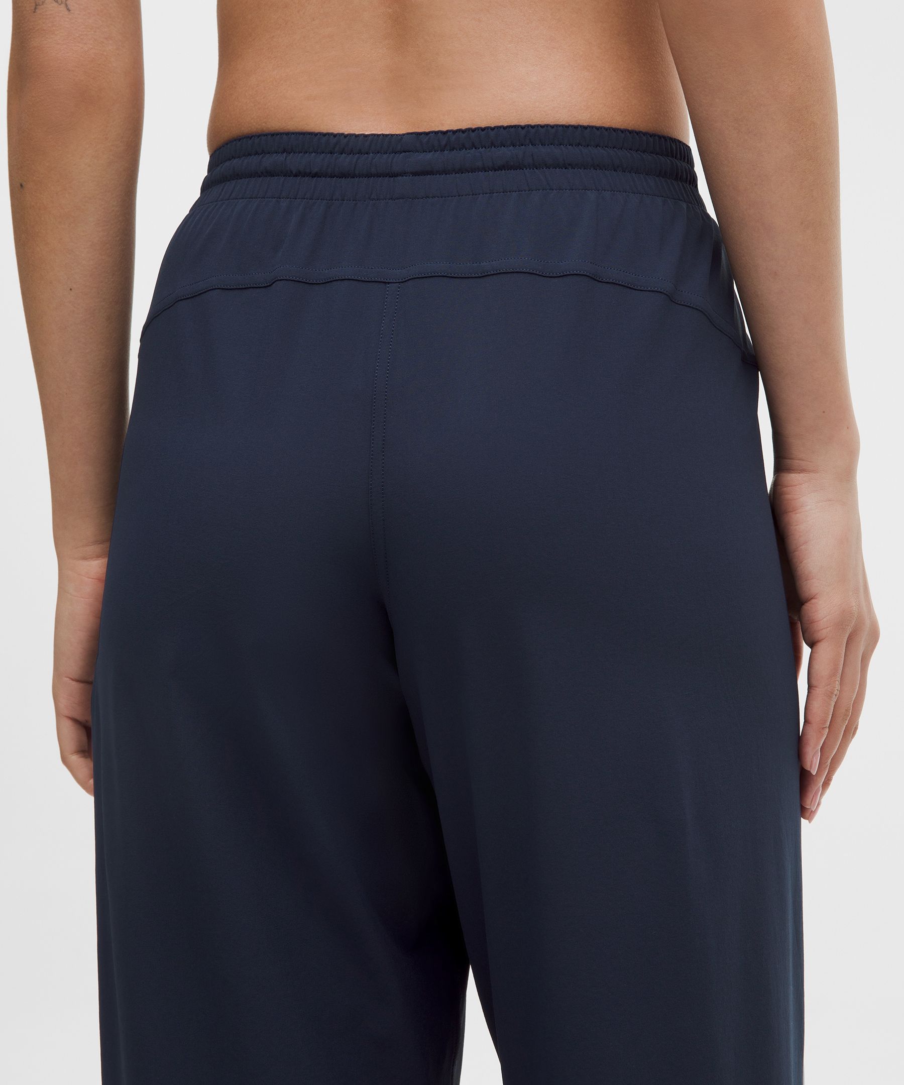 Court Rival Wide-Leg Track Pant *Regular