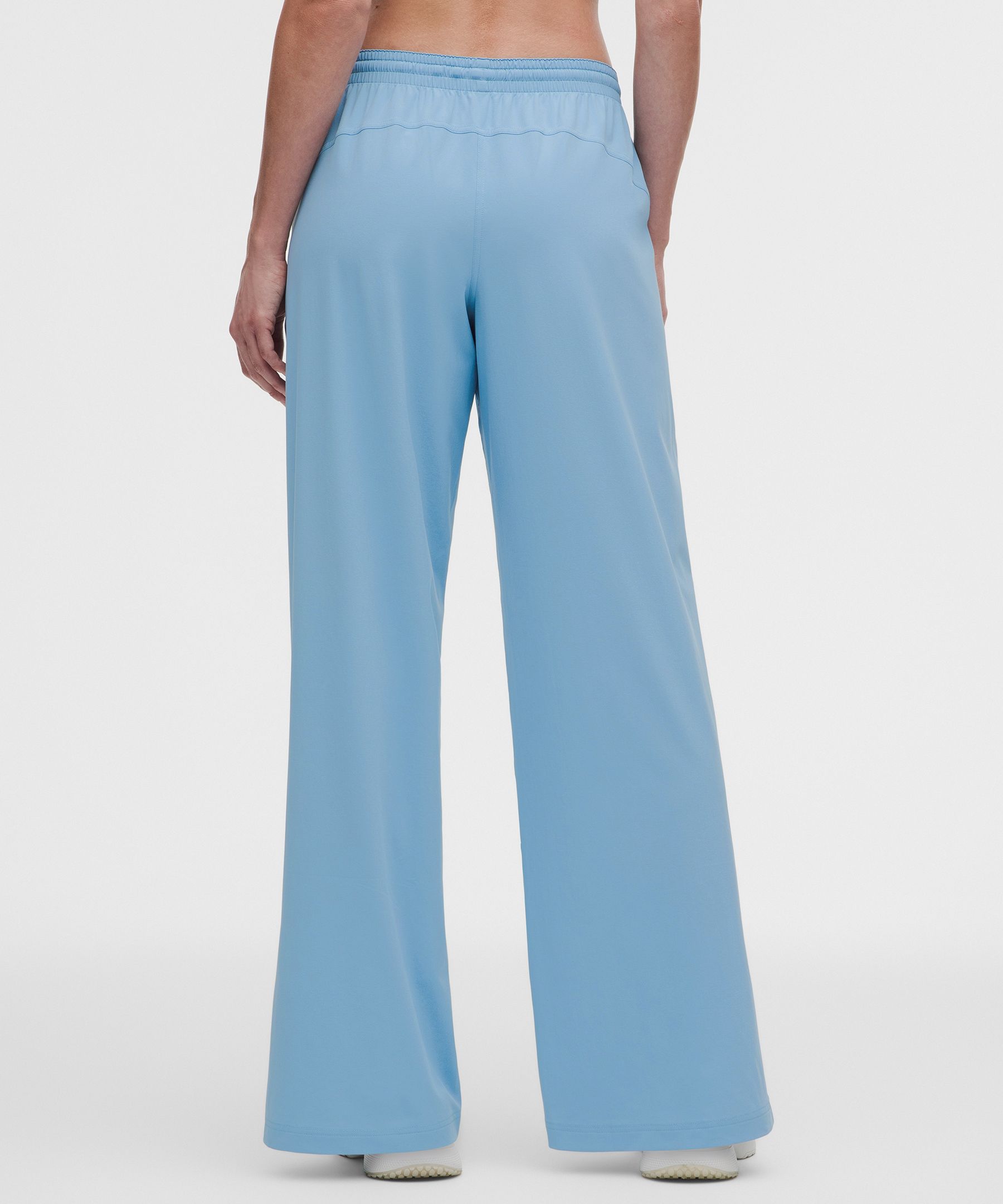 Court Rival Wide-Leg Track Pant Regular *Contrast Drawcord