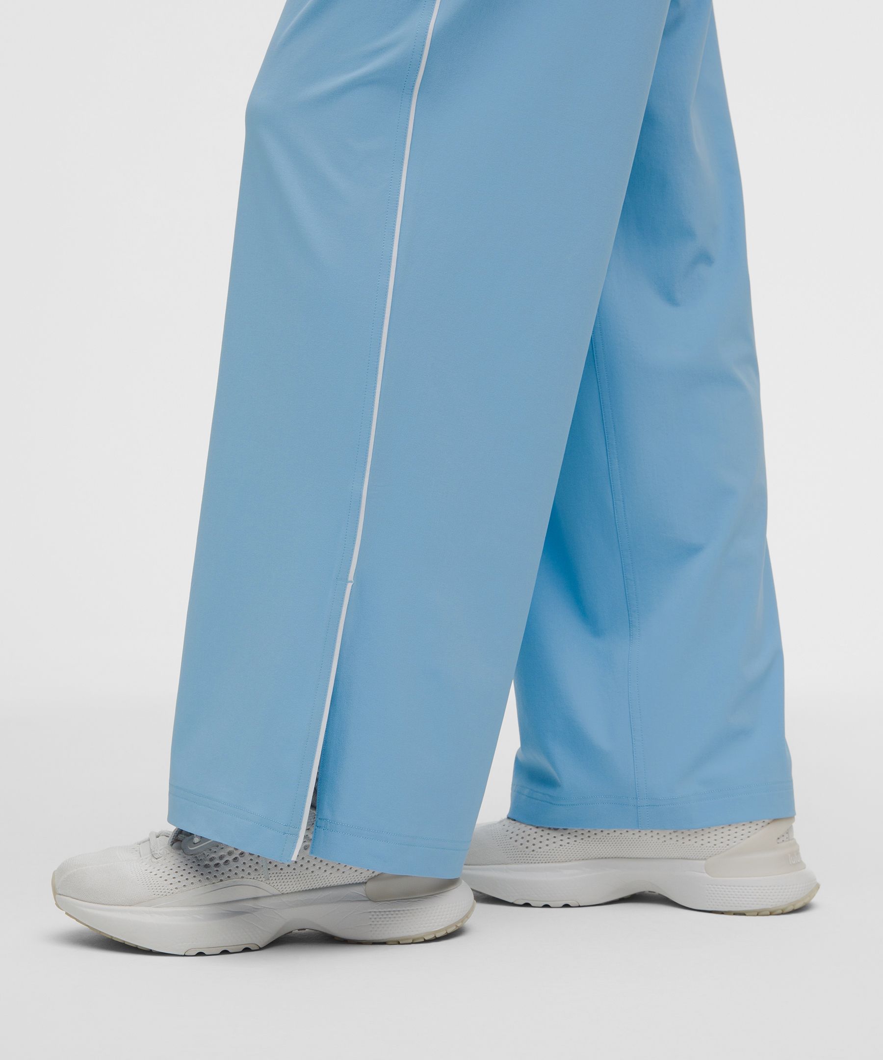 Court Rival Wide-Leg Track Pant Regular *Contrast Drawcord