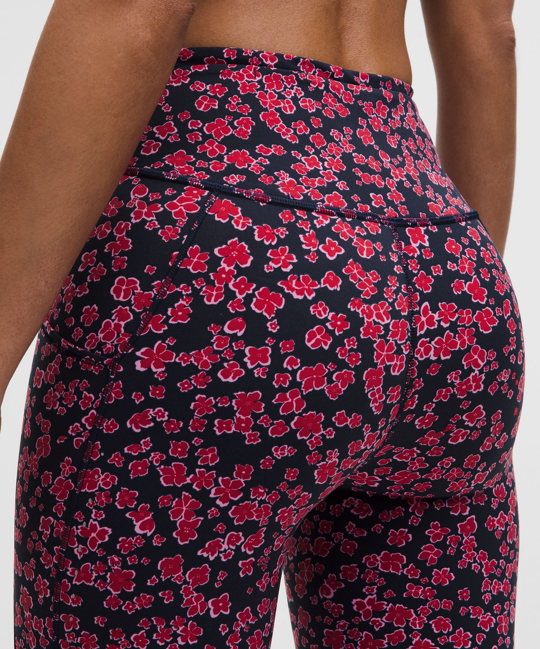 Fast and Free High-Rise Crop 23" *5 Pocket