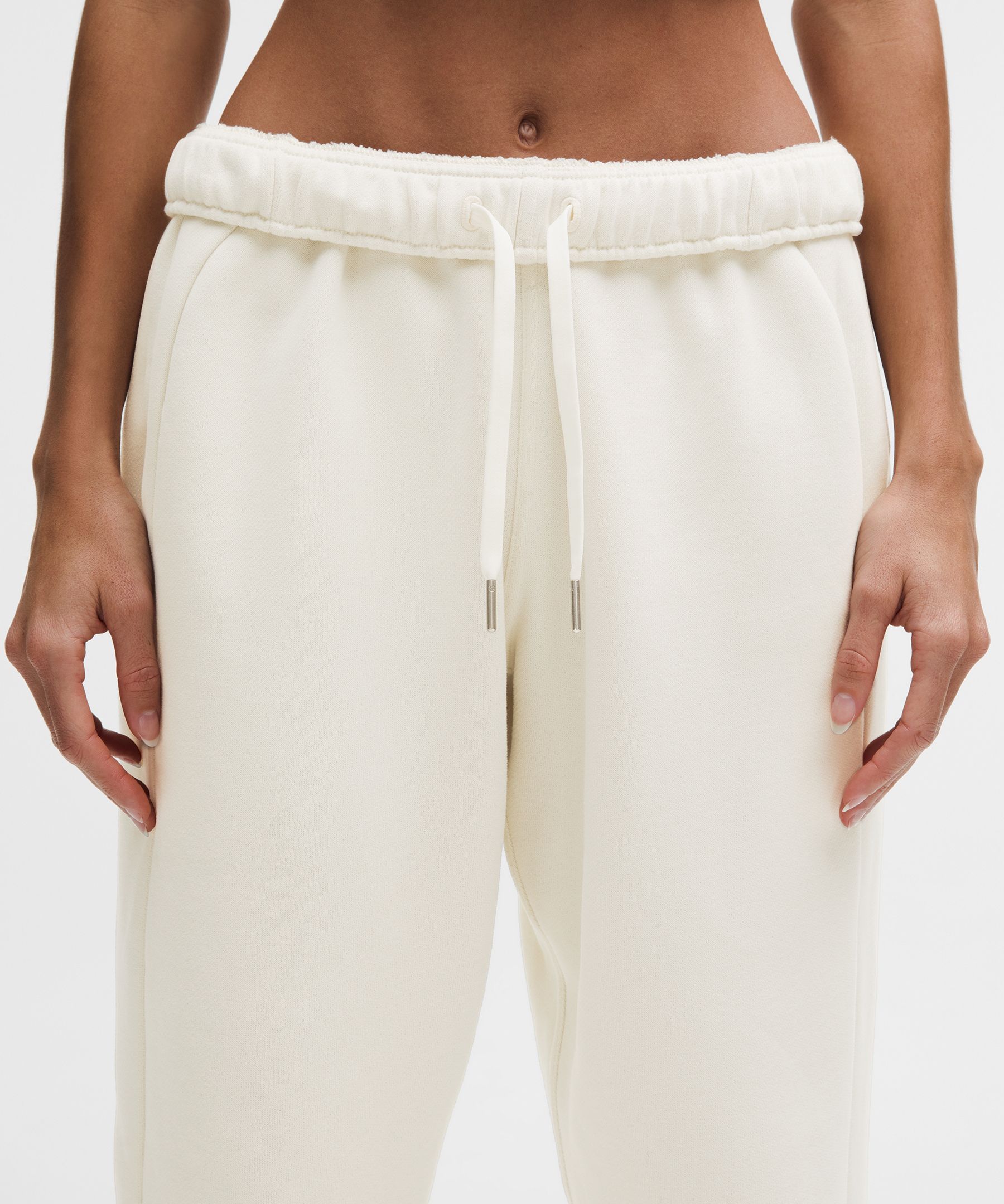 Scuba Mid-Rise Oversized Jogger *Regular