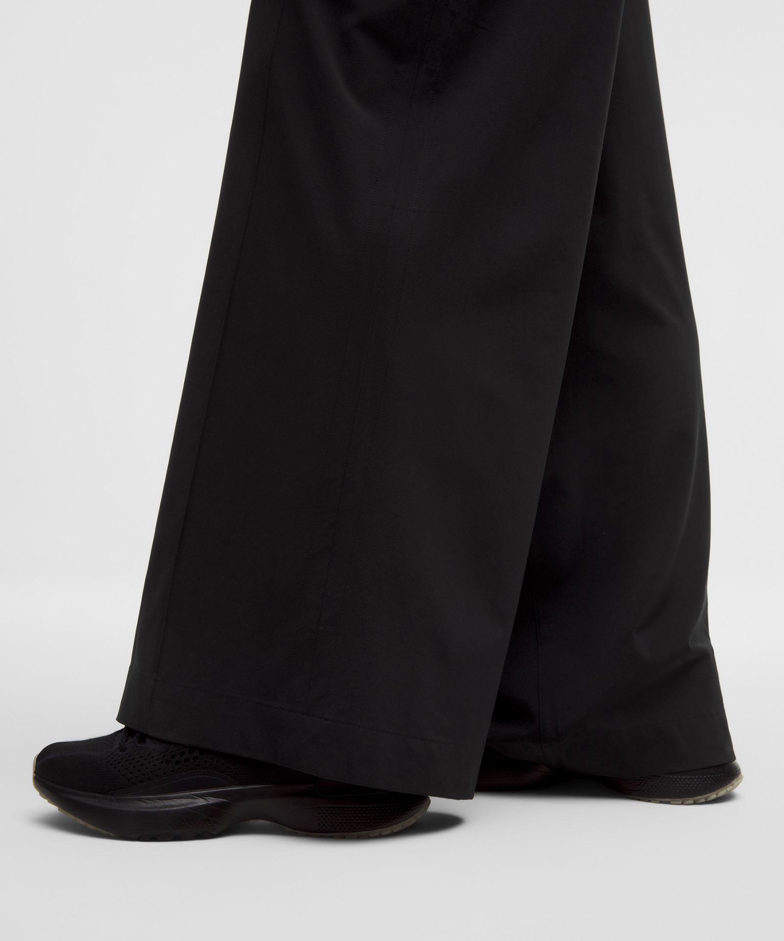 Женские брюки Lululemon Breezily Mid-Rise — фото 7