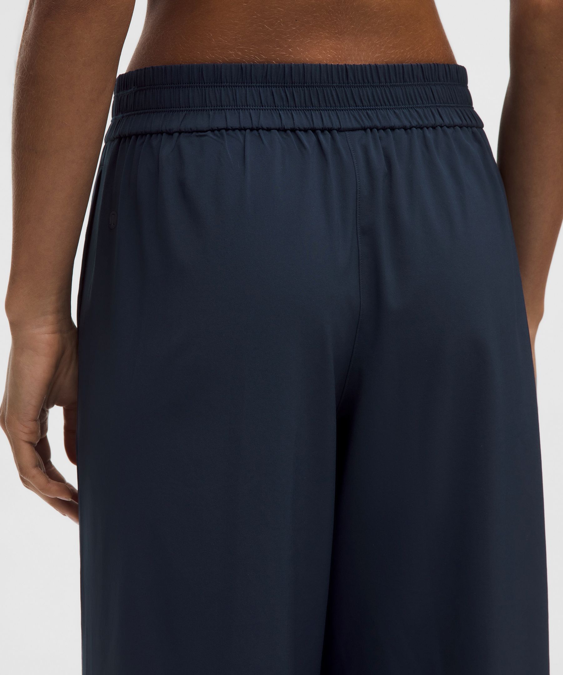 Breezily Mid-Rise Pant *Short