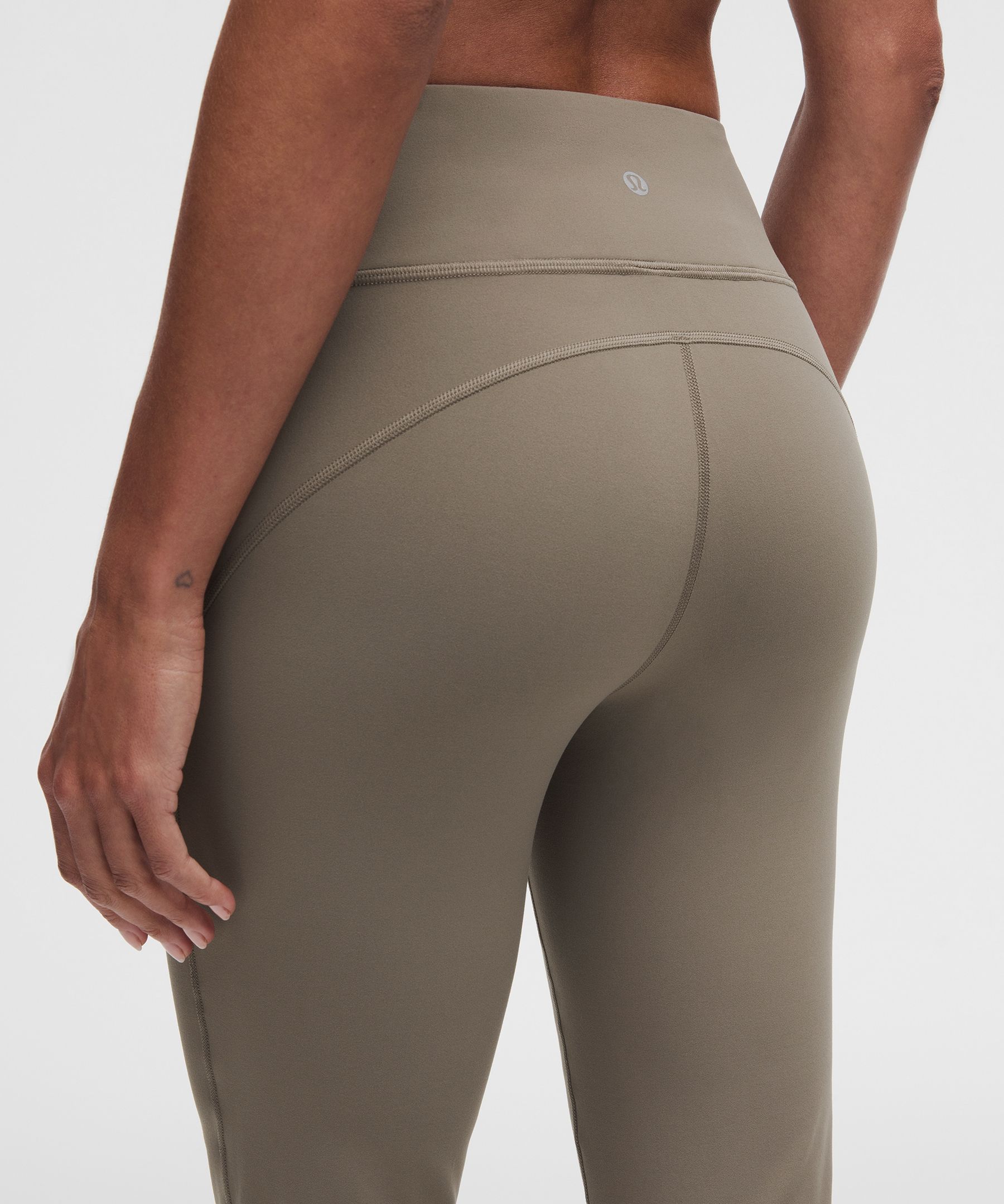 Leggings acampanados de talle alto Groove de tejido Nulu *M&aacute;s cortos