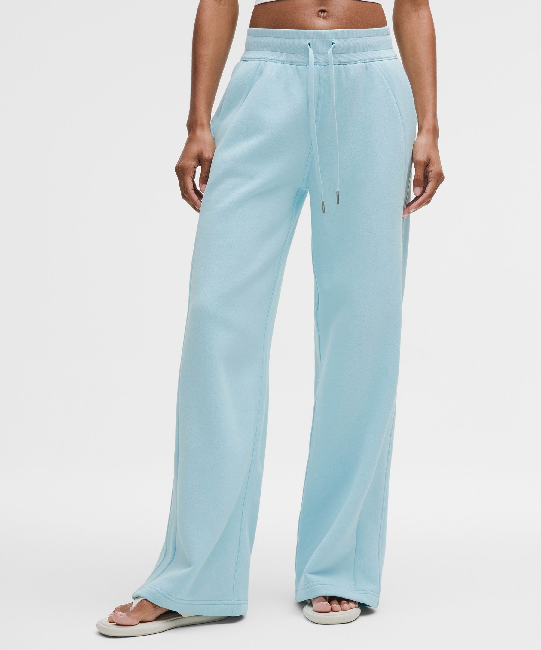 Scuba Mid-Rise Wide-Leg Pant *Regular