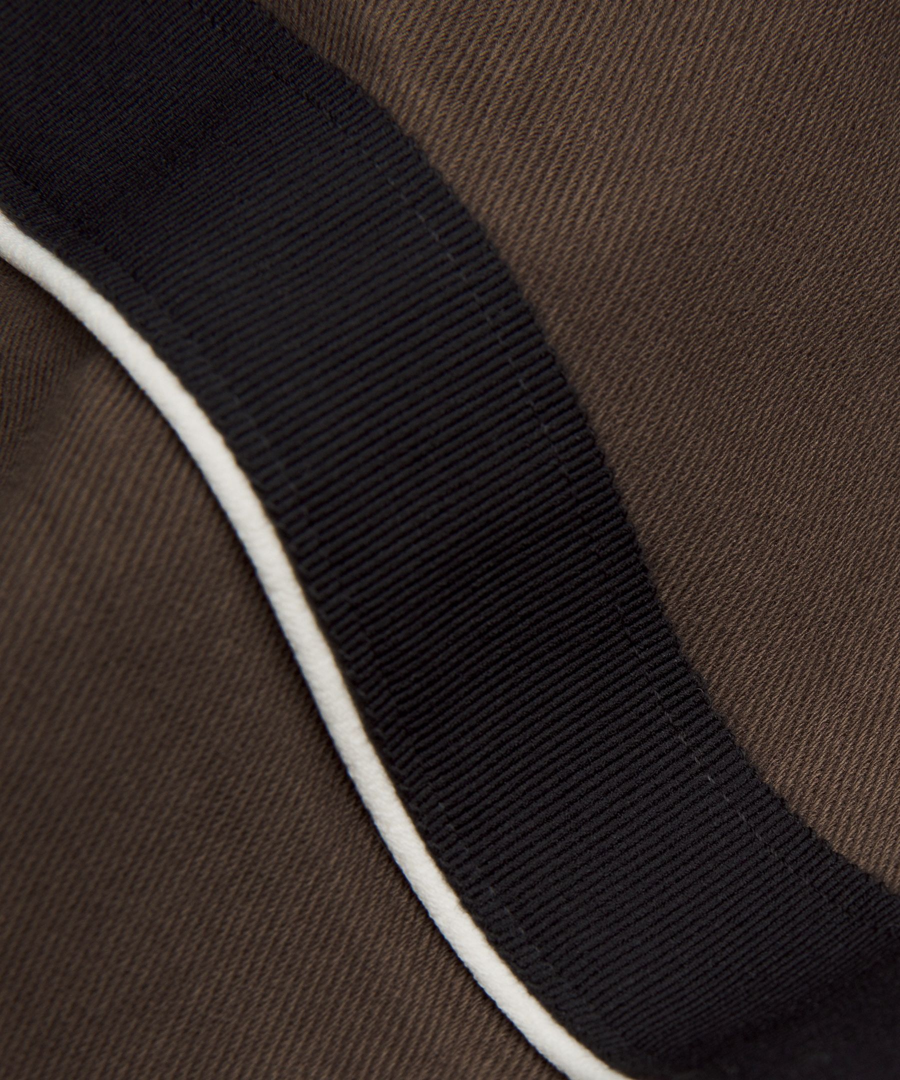 Light Utilitech Twill Mid-Rise Wide-Leg Trouser