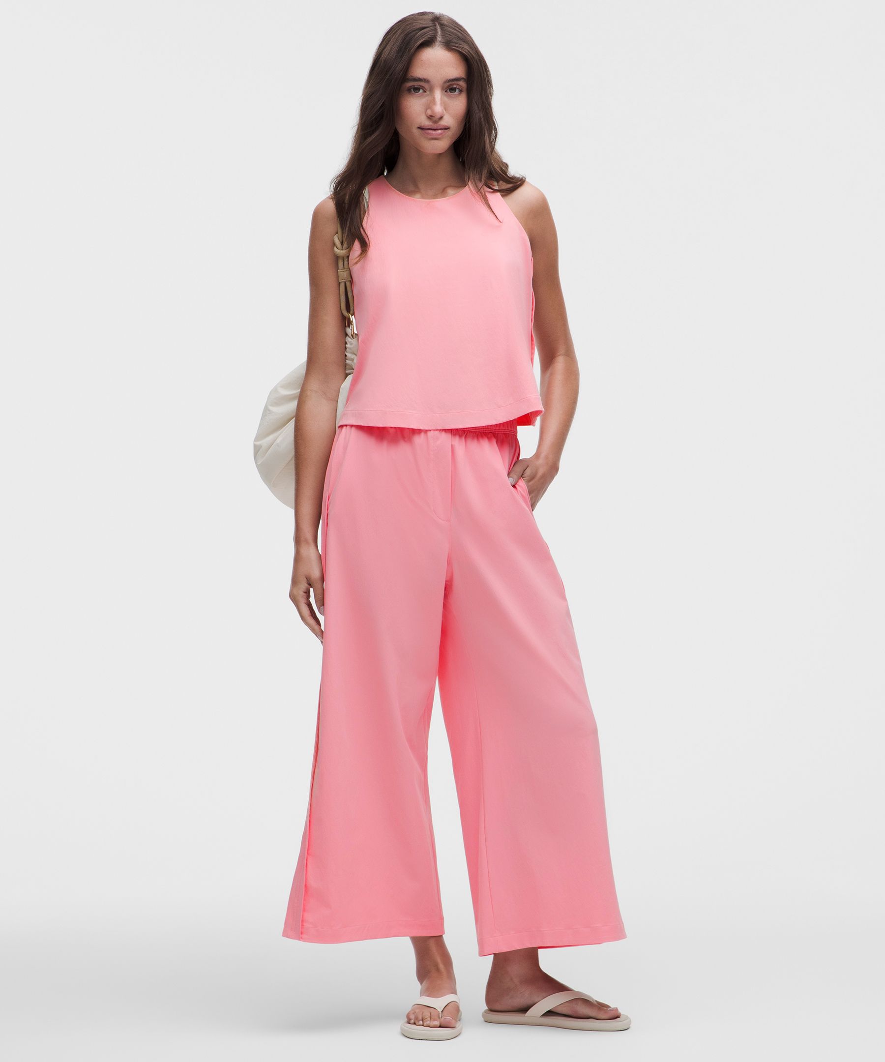 Stretch Woven High-Rise Wide-Leg Cropped Pant
