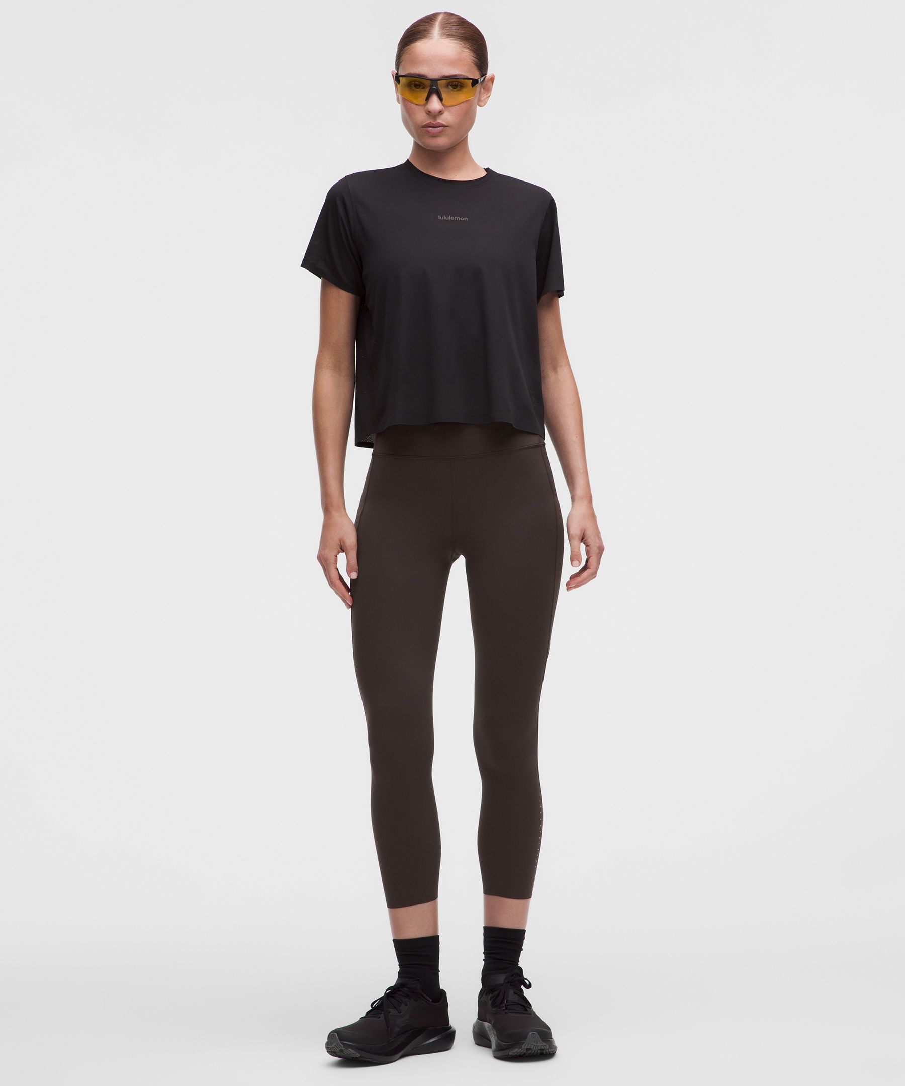 Fast and Free 6-Pocket High-Rise Crop 23"