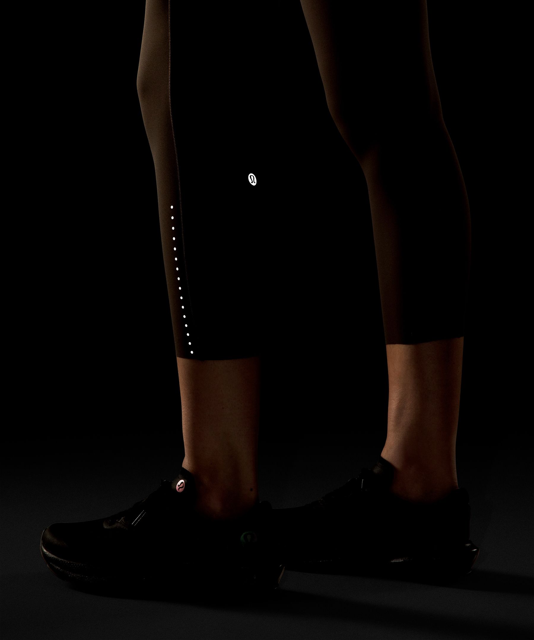 Fast and Free 6-Pocket High-Rise Crop 23"